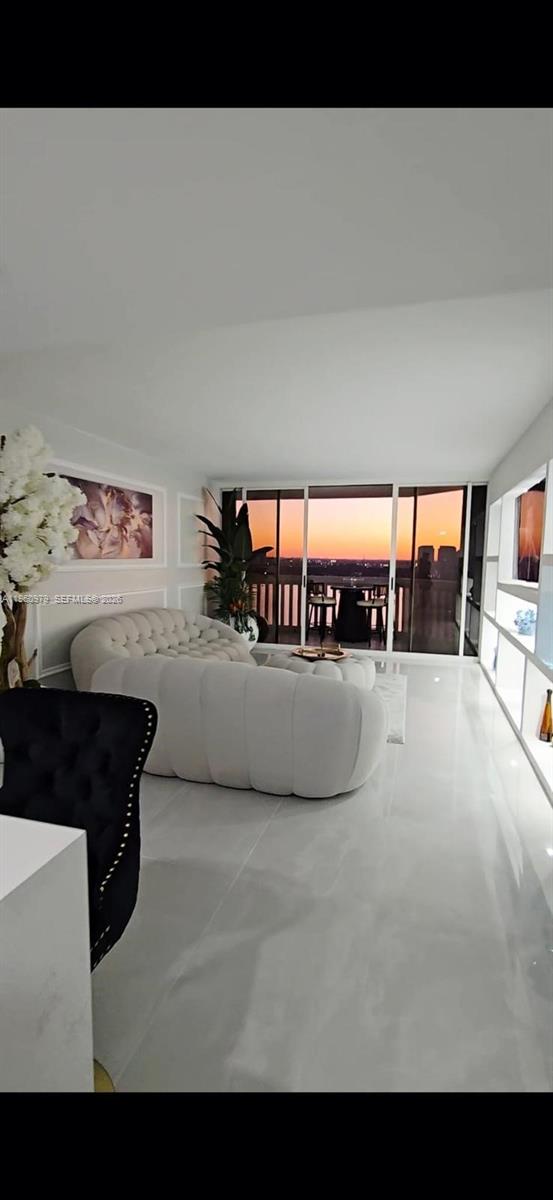 See details 2312 2 / 2 1350 sq. ft. $ 2026-02-06 0 Photo