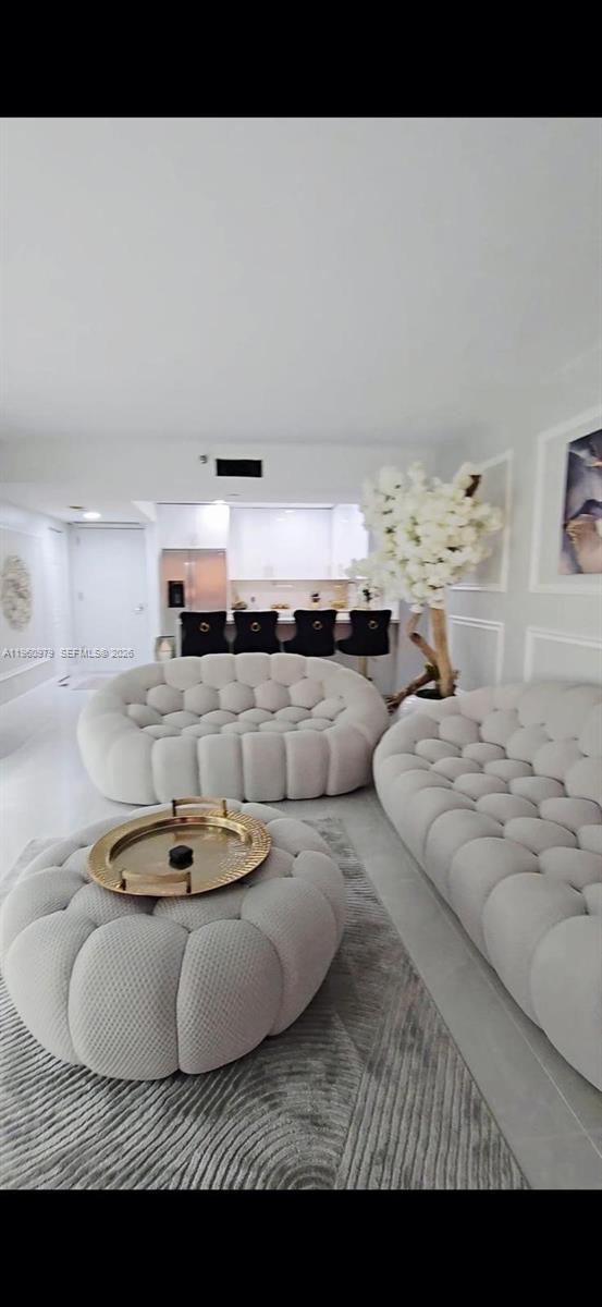 See details 2312 2 / 2 1350 sq. ft. $ 2026-02-06 0 Photo