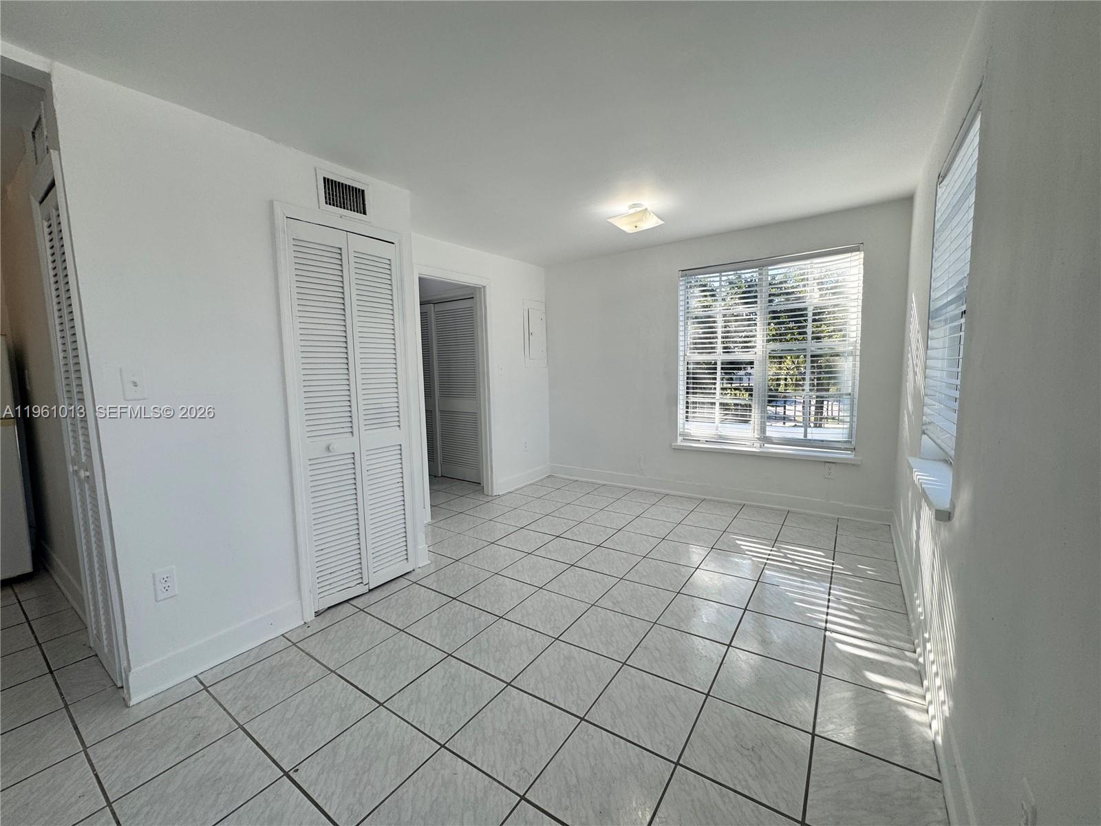  /  1302 sq. ft. $ 2026-02-06 0 Photo