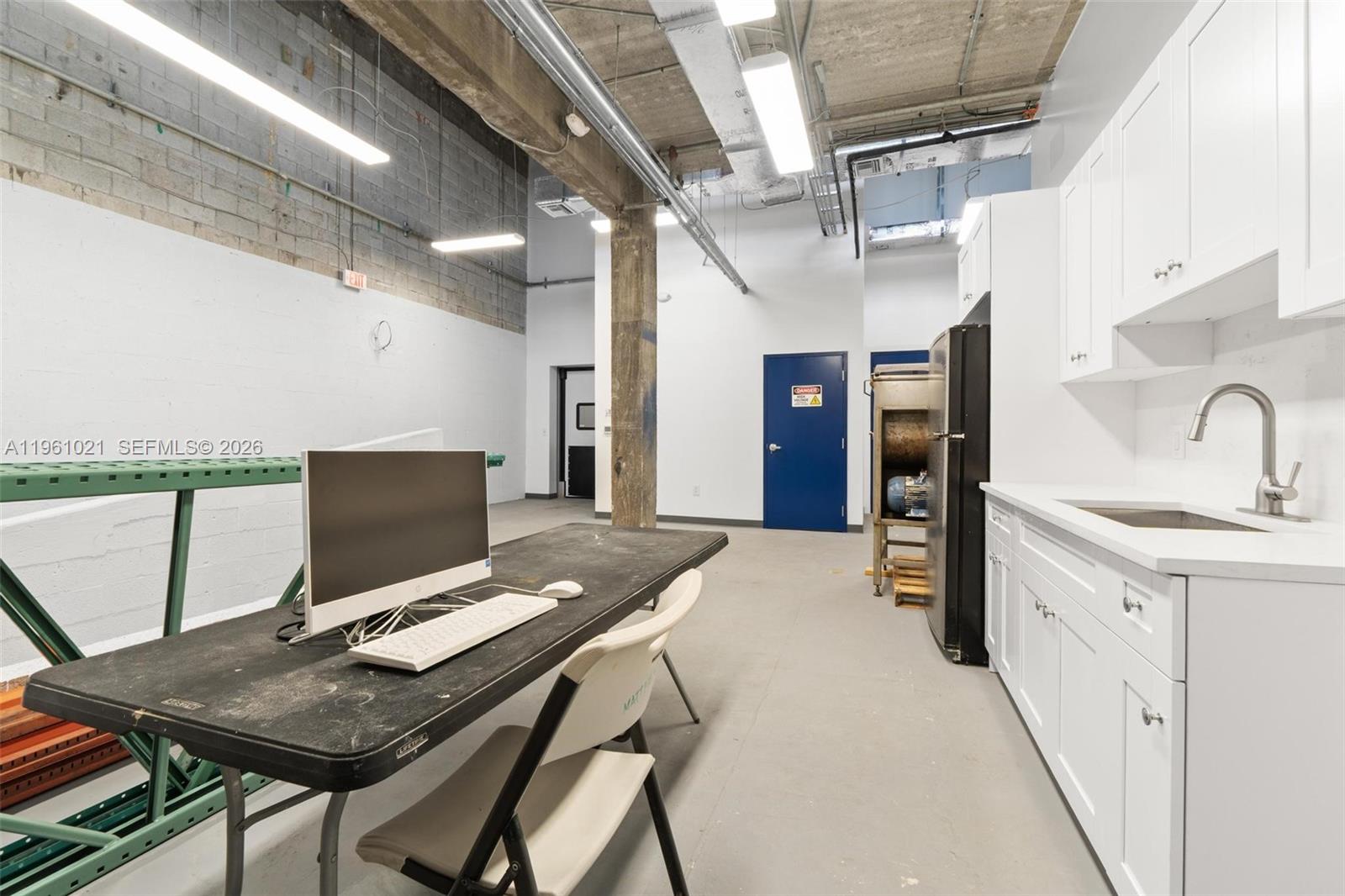   /   sq. ft. $ 2026-02-06 0 Photo