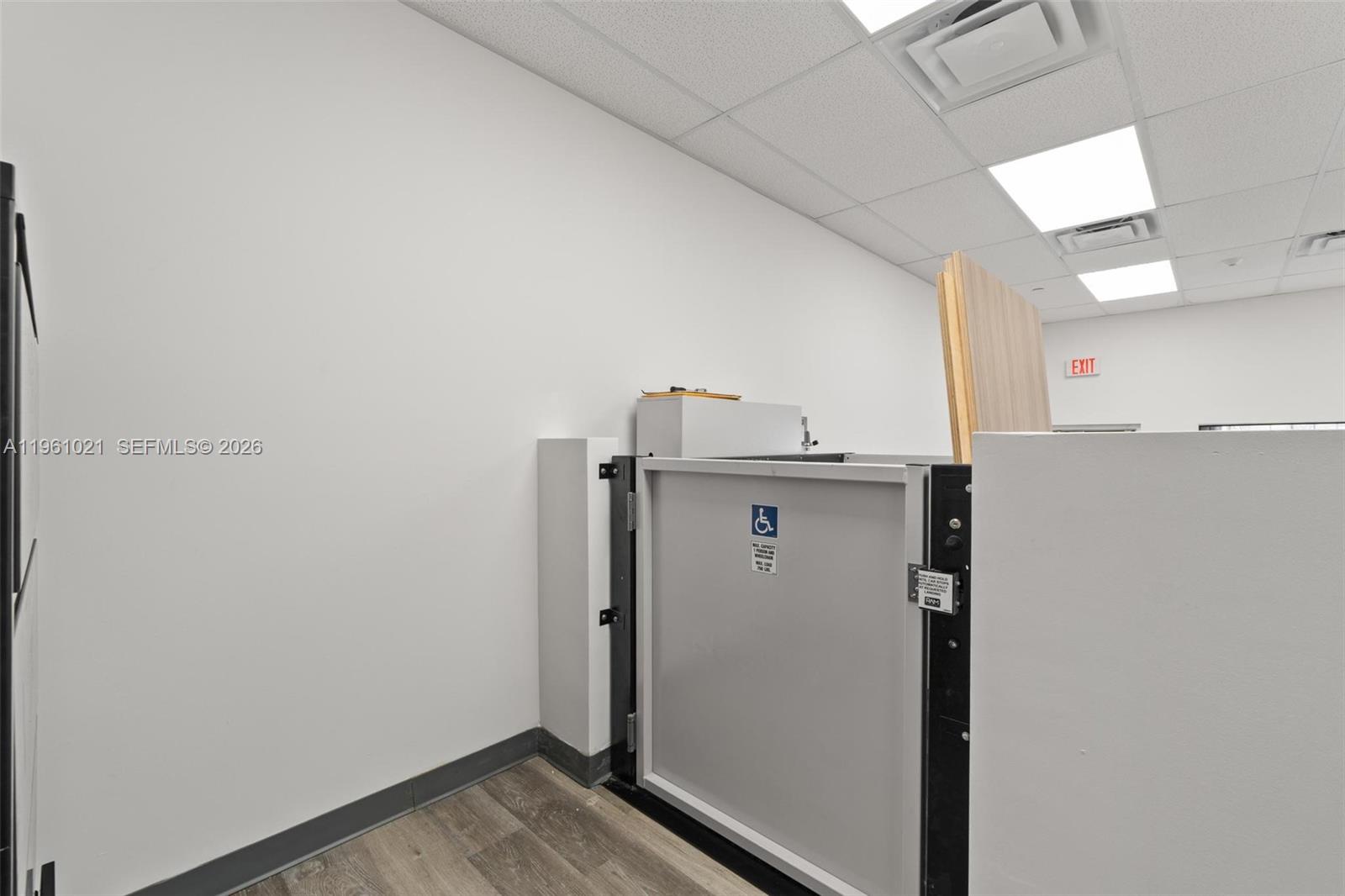   /   sq. ft. $ 2026-02-06 0 Photo