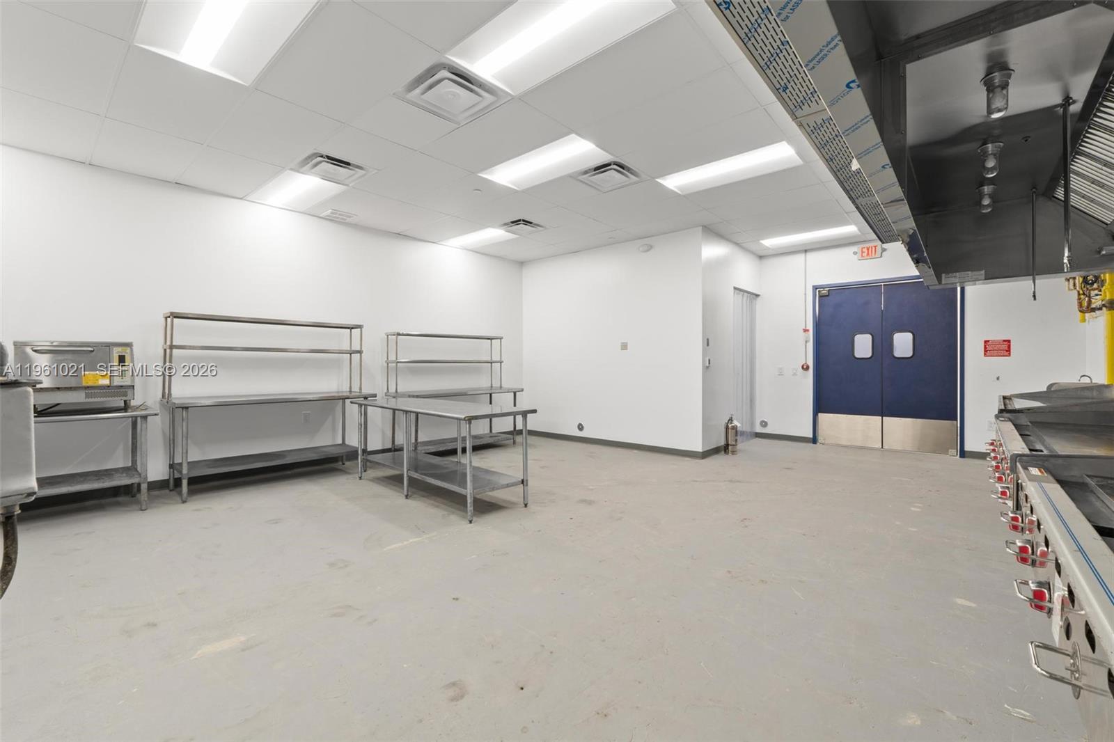   /   sq. ft. $ 2026-02-06 0 Photo