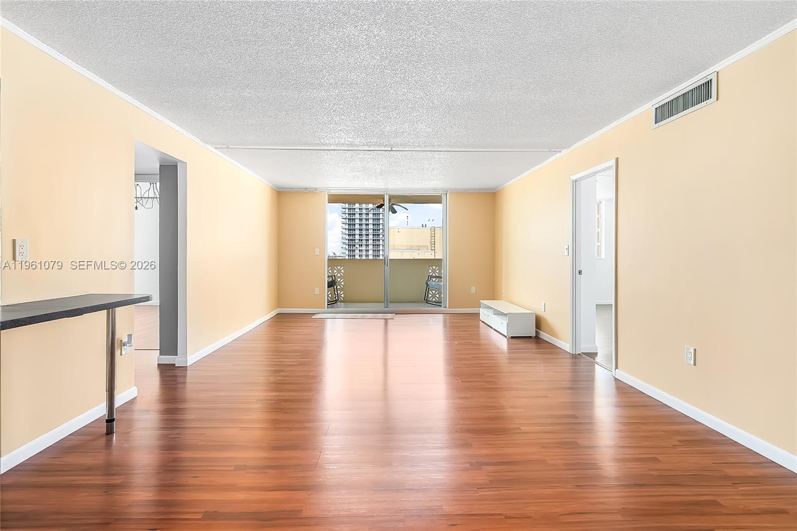 Photo of 1833 Ocean Dr  #1407, Hallandale Beach, Florida, 33009 - 