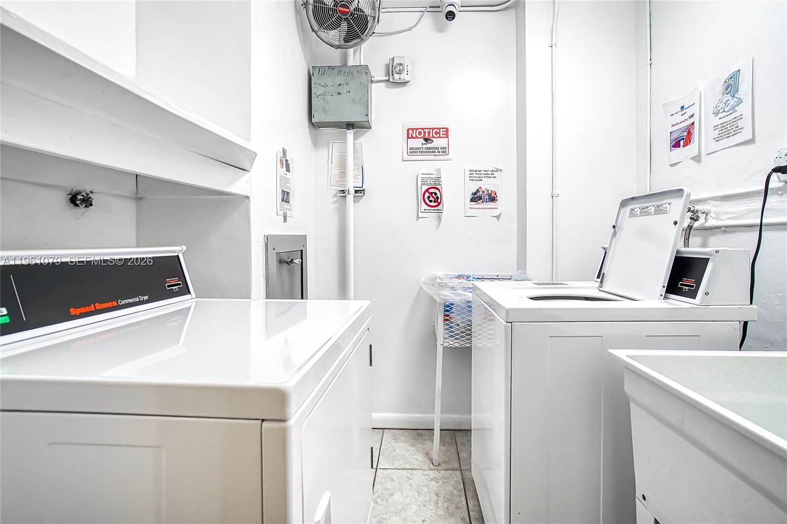 Photo of 1833 Ocean Dr  #1407, Hallandale Beach, Florida, 33009 - 