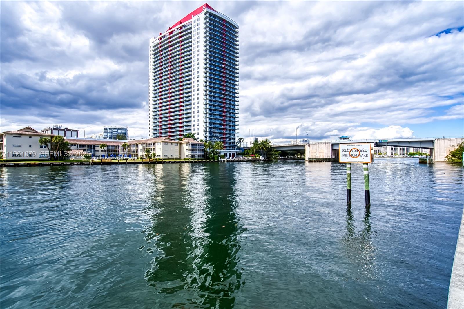 Photo of 1833 Ocean Dr  #1407, Hallandale Beach, Florida, 33009 - 