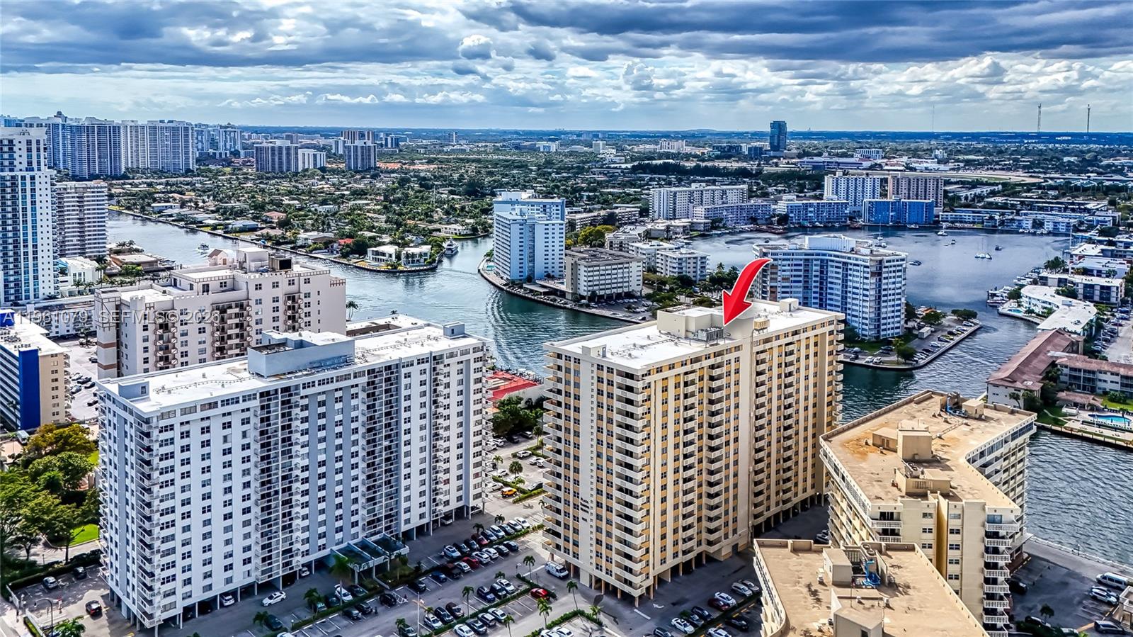 Photo of 1833 Ocean Dr  #1407, Hallandale Beach, Florida, 33009 - 