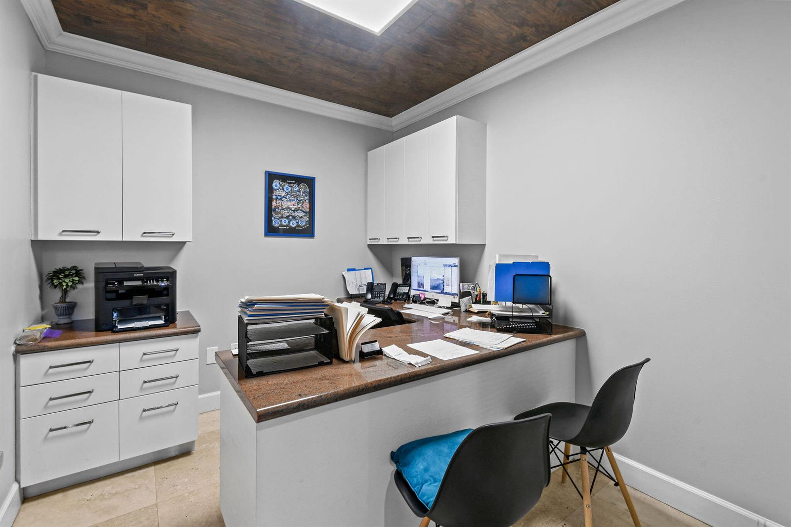 126  / 1  sq. ft. $ 2026-06-17 0 Photo