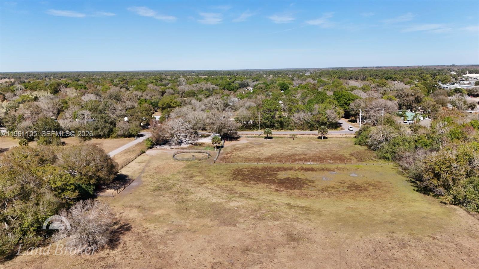   /   sq. ft. $ 2026-02-07 0 foto