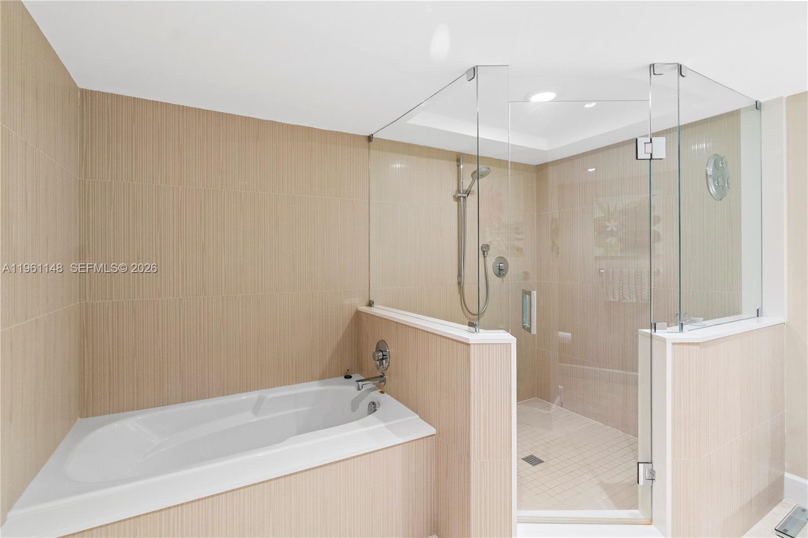 Photo of 1920 Ocean Dr #17D, Hallandale Beach, Florida, 33009 -