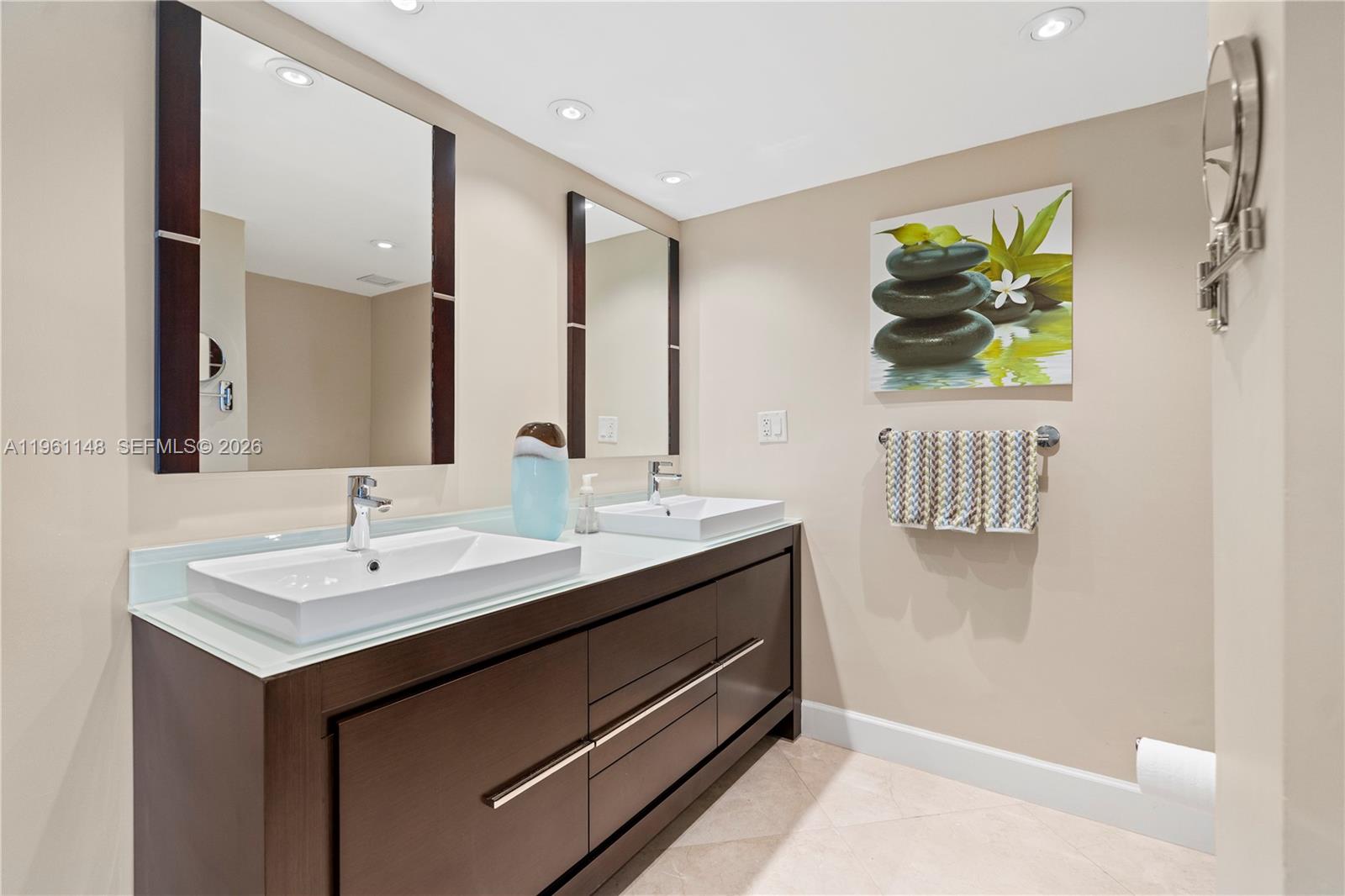 Photo of 1920 Ocean Dr #17D, Hallandale Beach, Florida, 33009 -