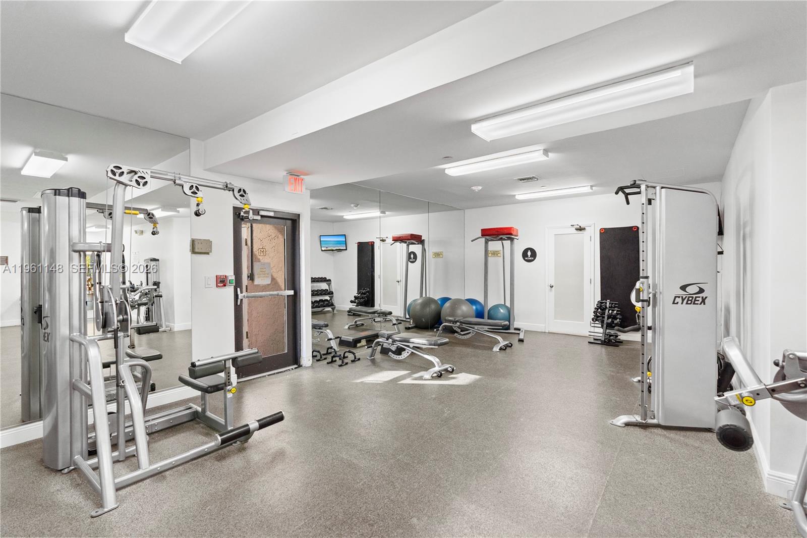 Photo of 1920 Ocean Dr #17D, Hallandale Beach, Florida, 33009 -