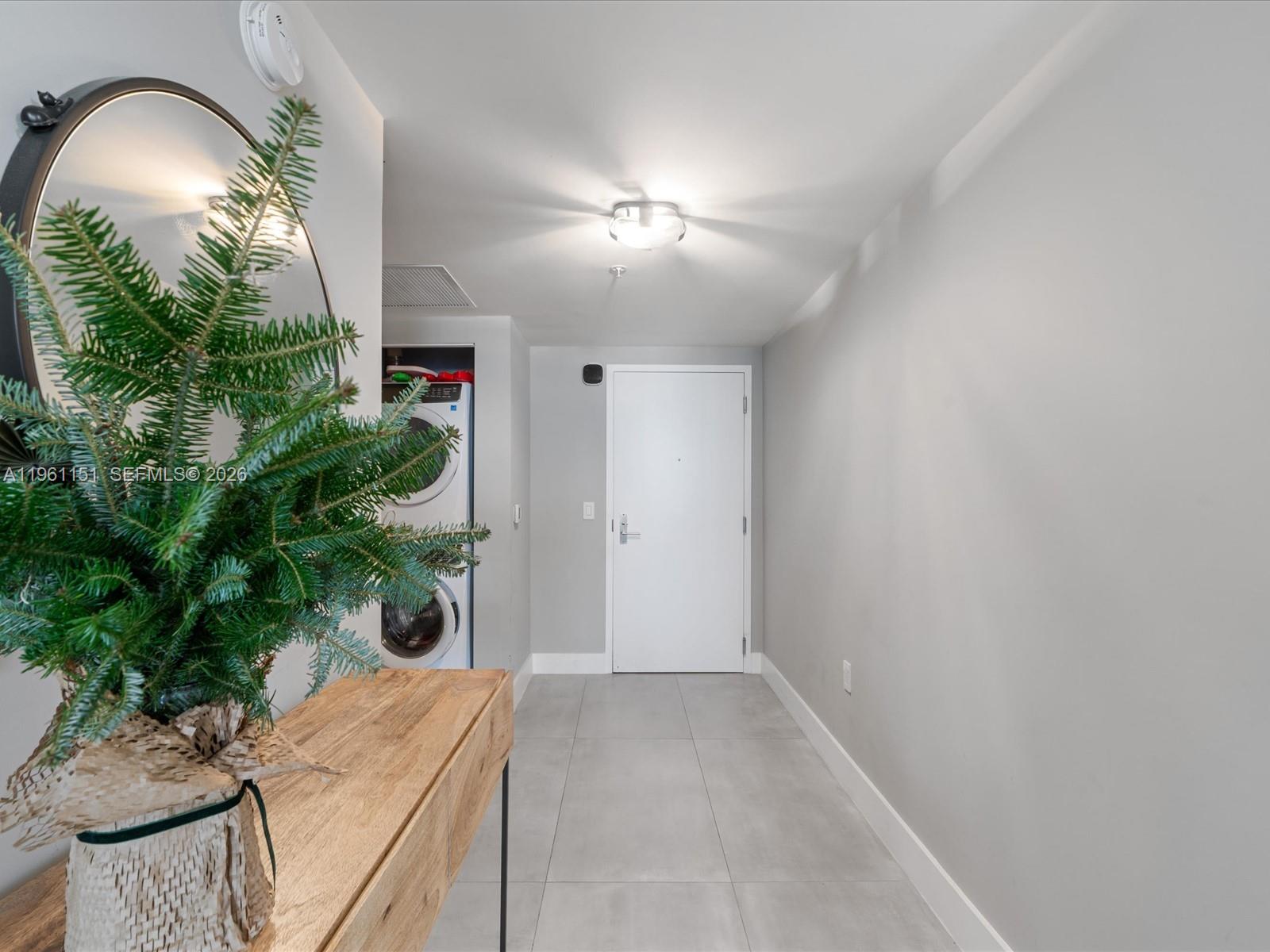 See details 4-1405 2 / 3 1541 sq. ft. $ 2026-02-07 0 Photo