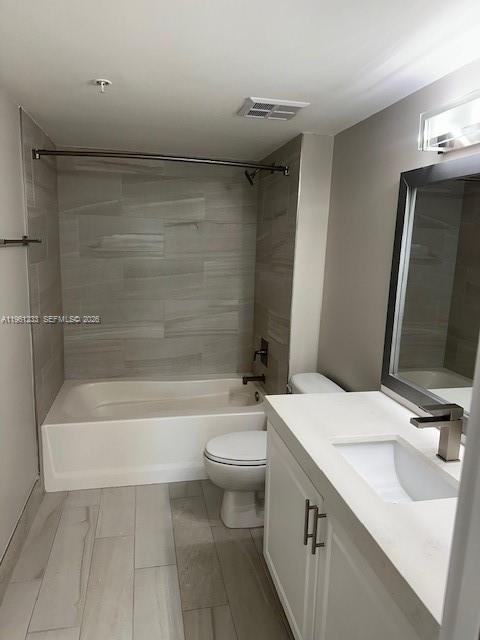 Photo of 19101 Mystic Pointe Dr  #2709, Aventura, Florida, 33180 - 