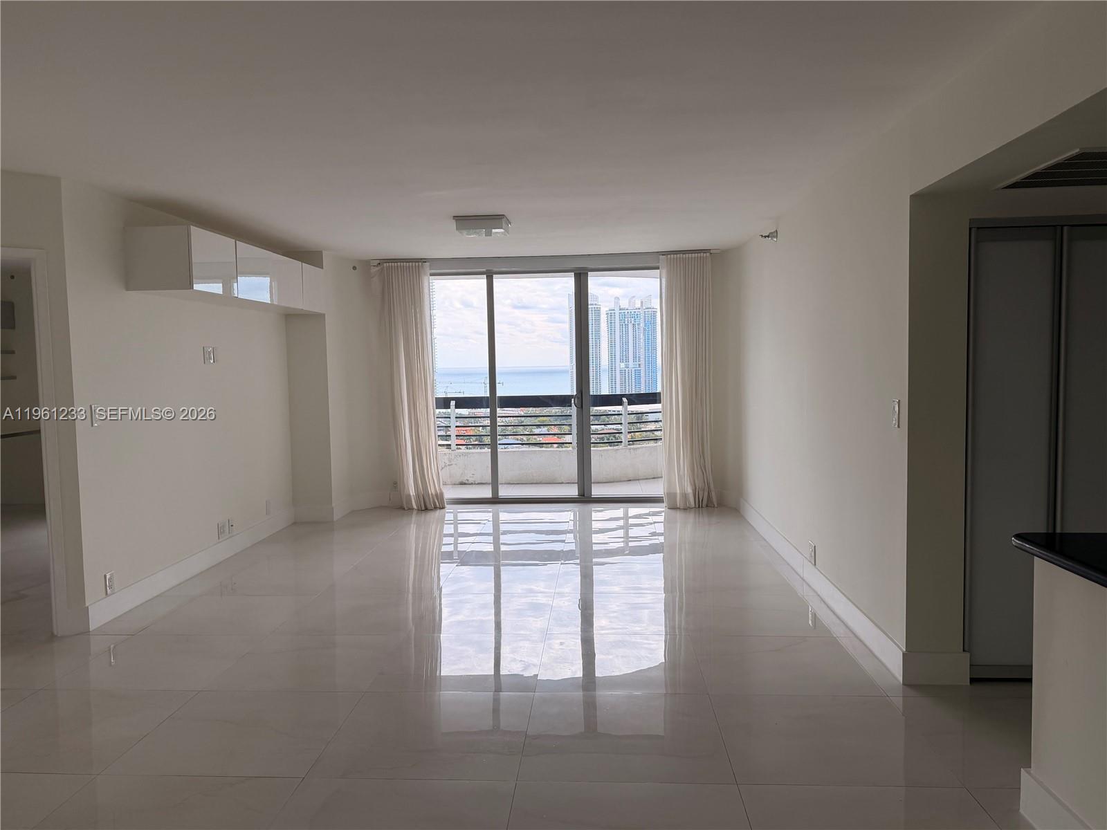 Photo of 19101 Mystic Pointe Dr  #2709, Aventura, Florida, 33180 - 