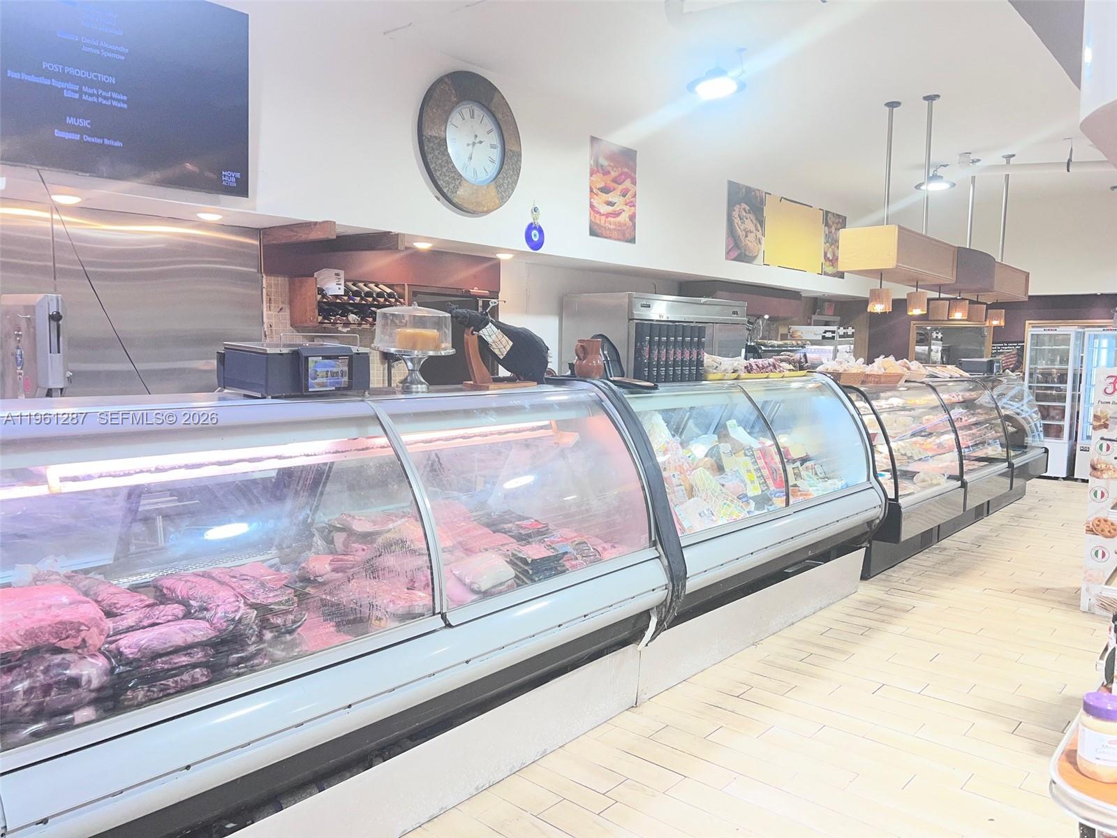   /   sq. ft. $ 2026-02-07 0 foto