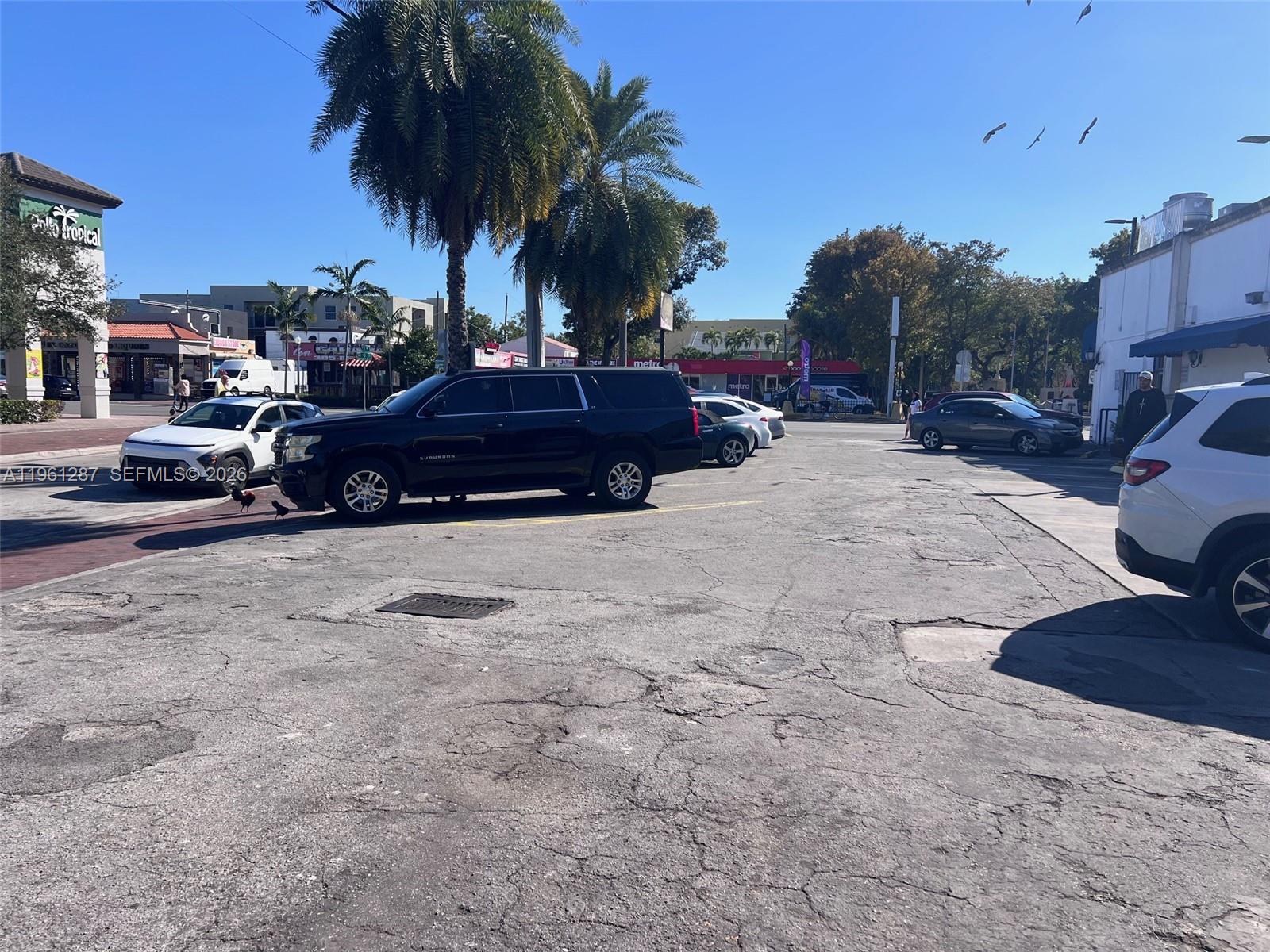   /   sq. ft. $ 2026-02-07 0 foto