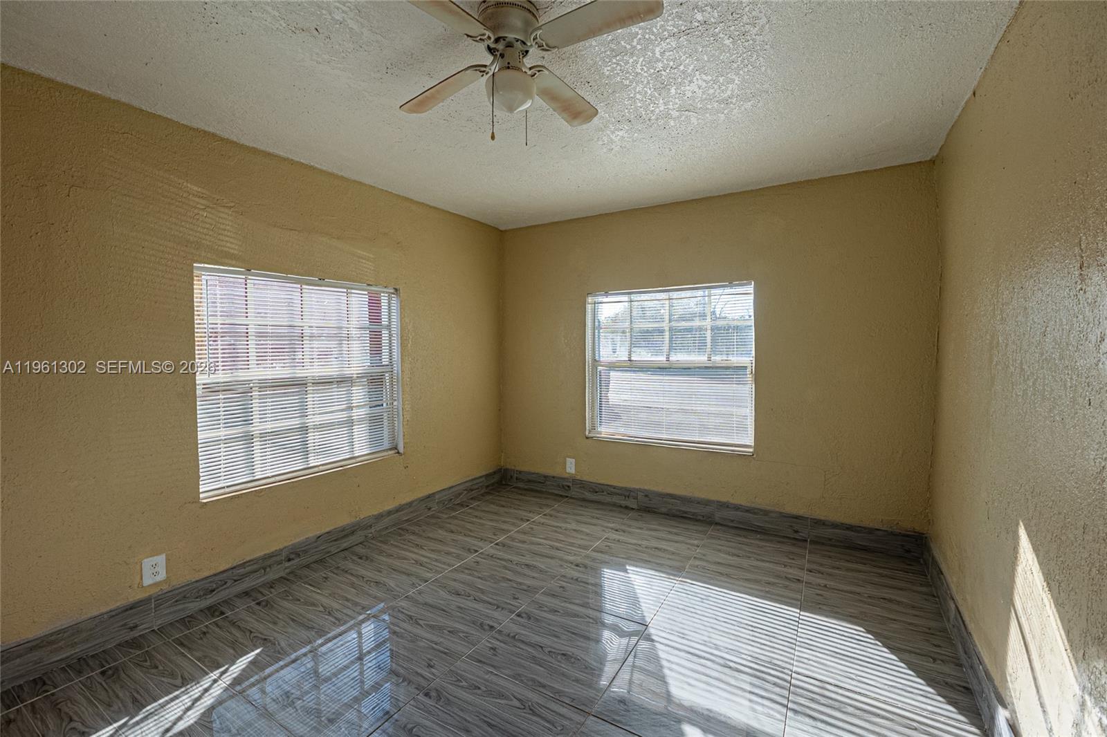   /  1239 sq. ft. $ 2026-02-08 0 Photo