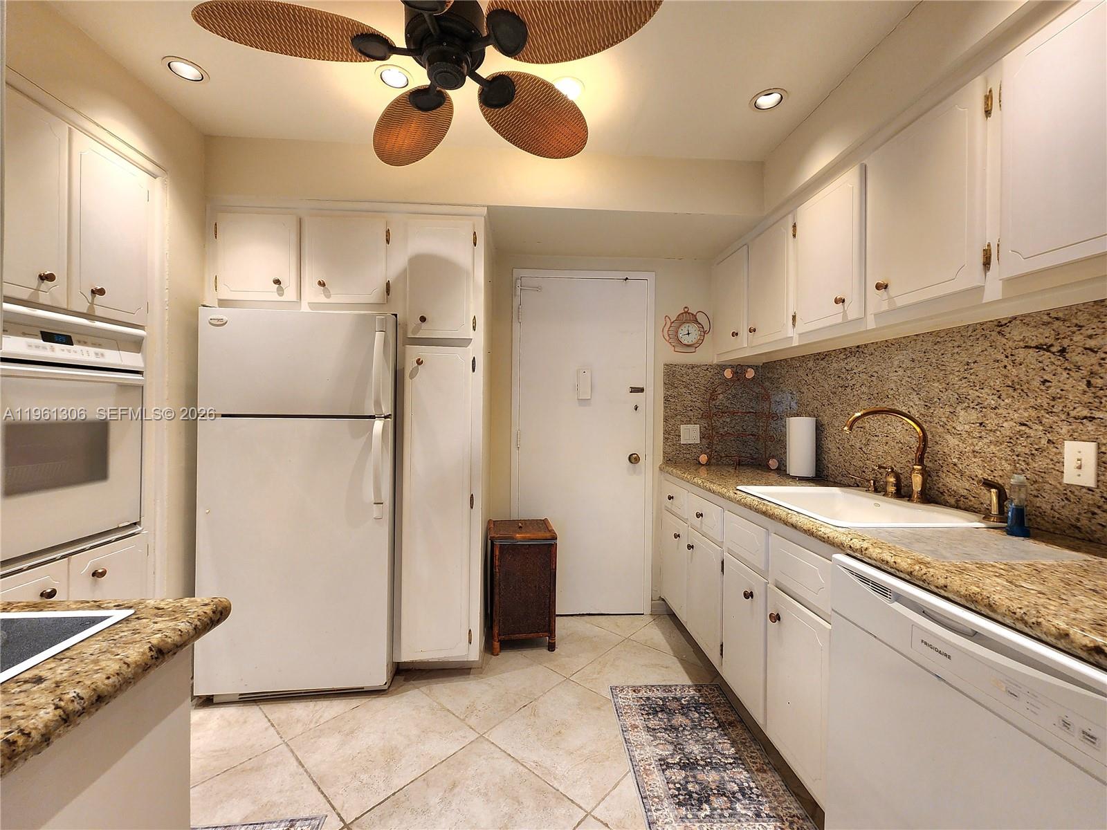 Photo of 3505 Ocean Dr  #1215, Hollywood, Florida, 33019 - 