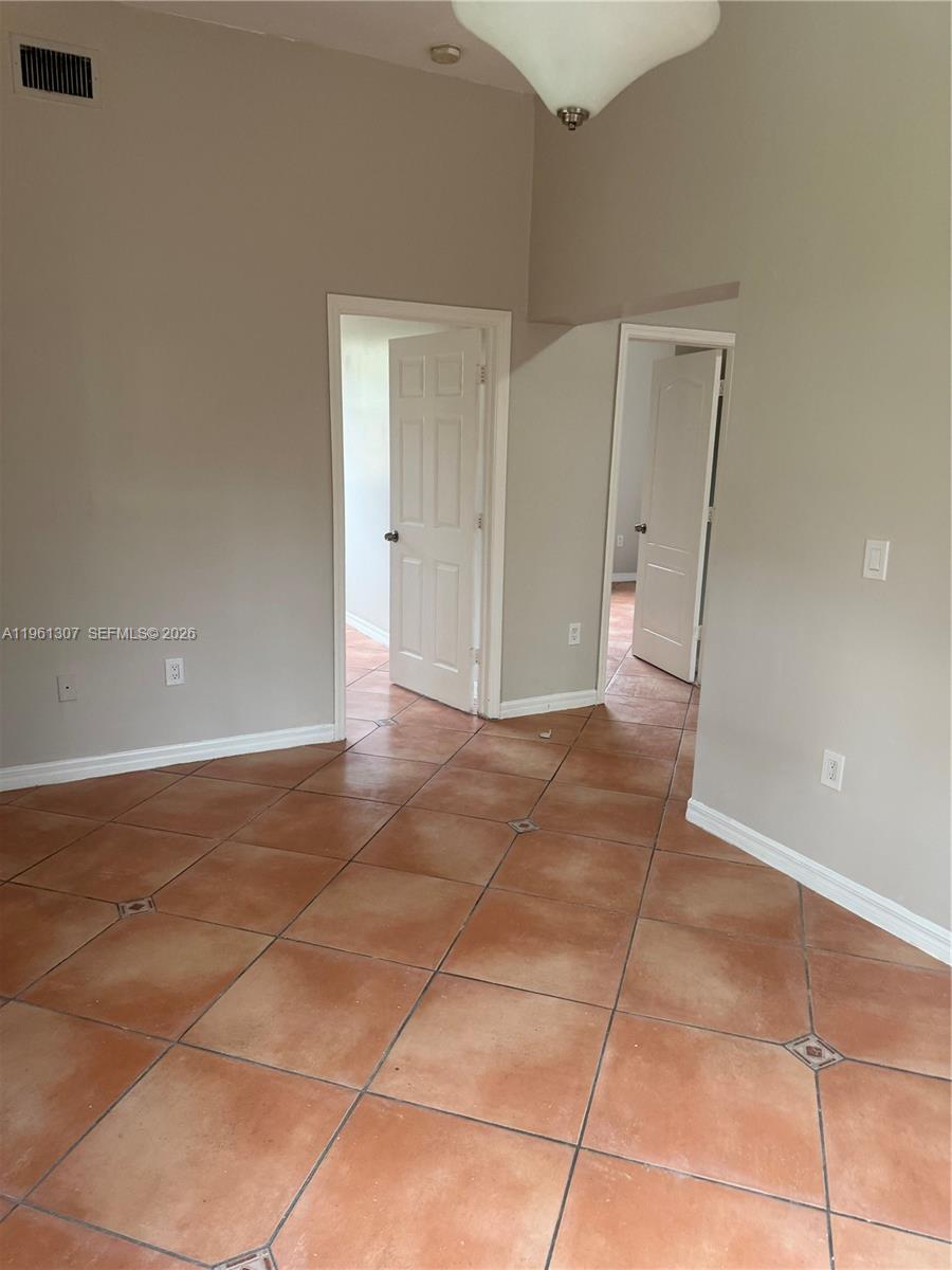   /   sq. ft. $ 2026-02-08 0 Photo