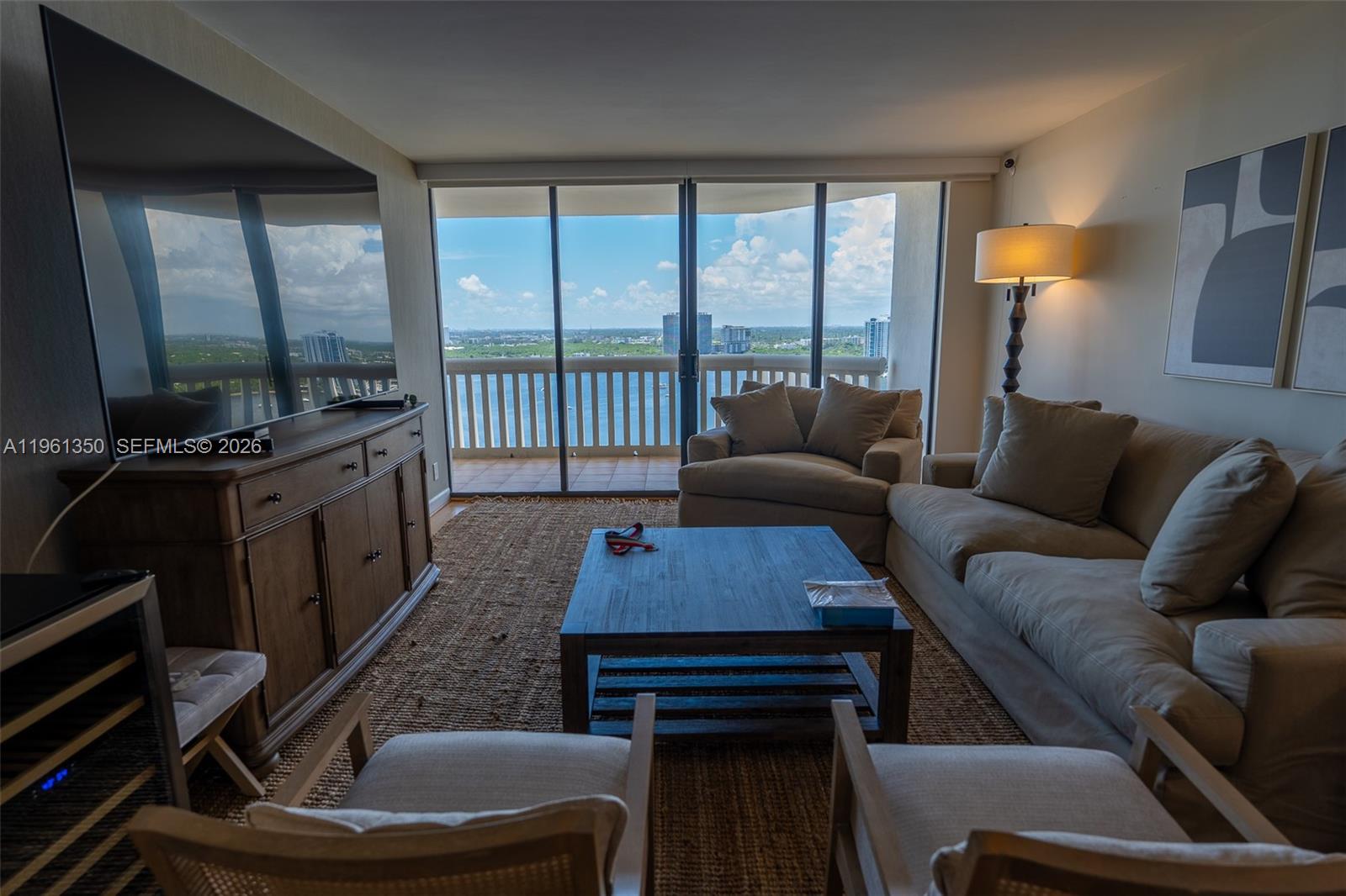 2812 2 / 2 1350 sq. ft. $ 2026-02-08 0 Photo