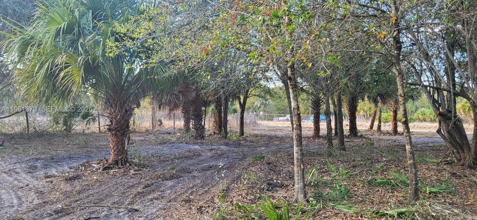   /   sq. ft. $ 2026-02-08 0 foto