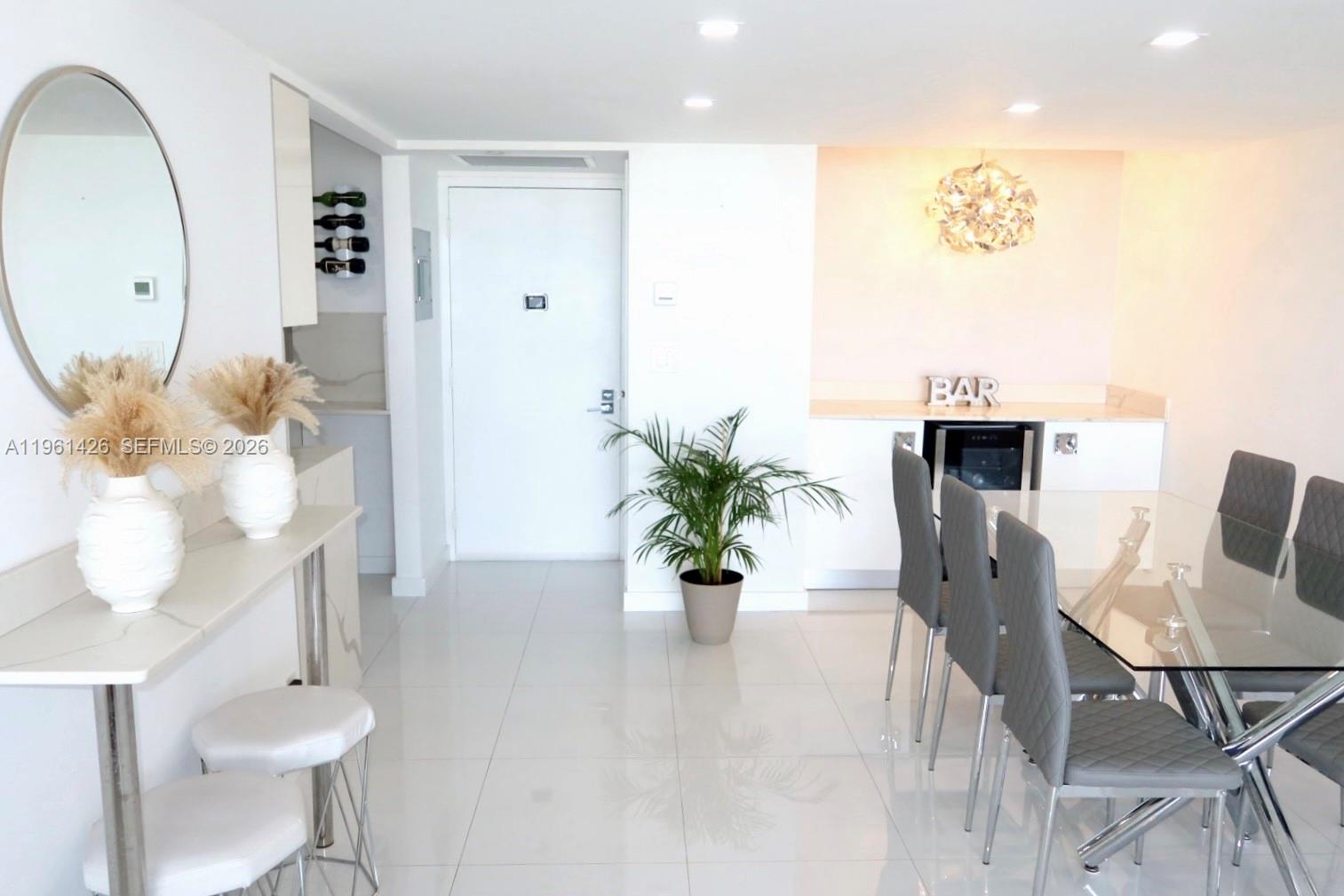 Photo of 20301 Country Club Dr  #1422, Aventura, Florida, 33180 - 