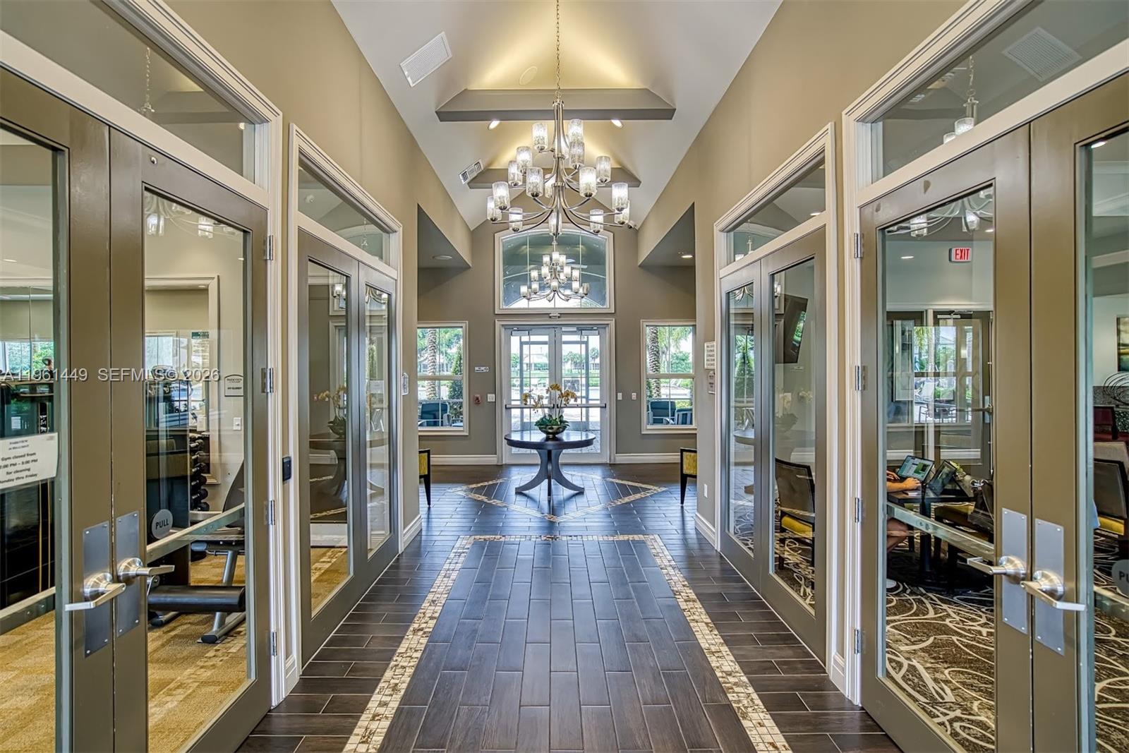 See details 5060 3 / 3 1421 sq. ft. $ 2026-02-08 0 Photo