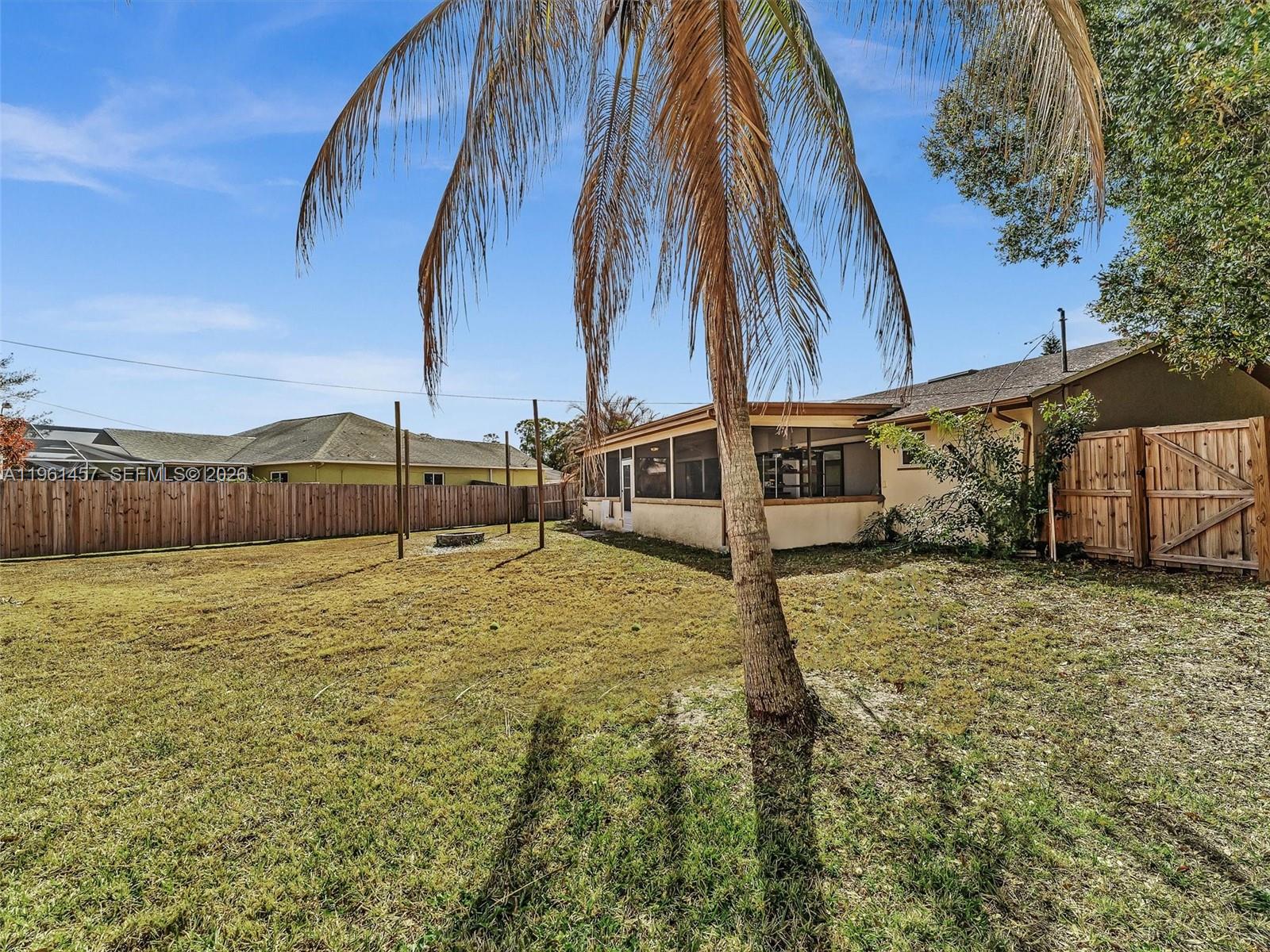 Ver detalles 1819 2 / 2 1174 sq. ft. $ 2026-04-08 0 foto