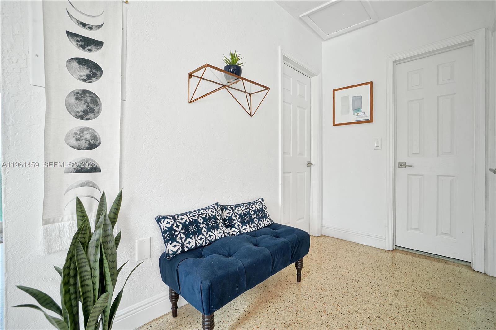   /  1300 sq. ft. $ 2026-02-08 0 Photo