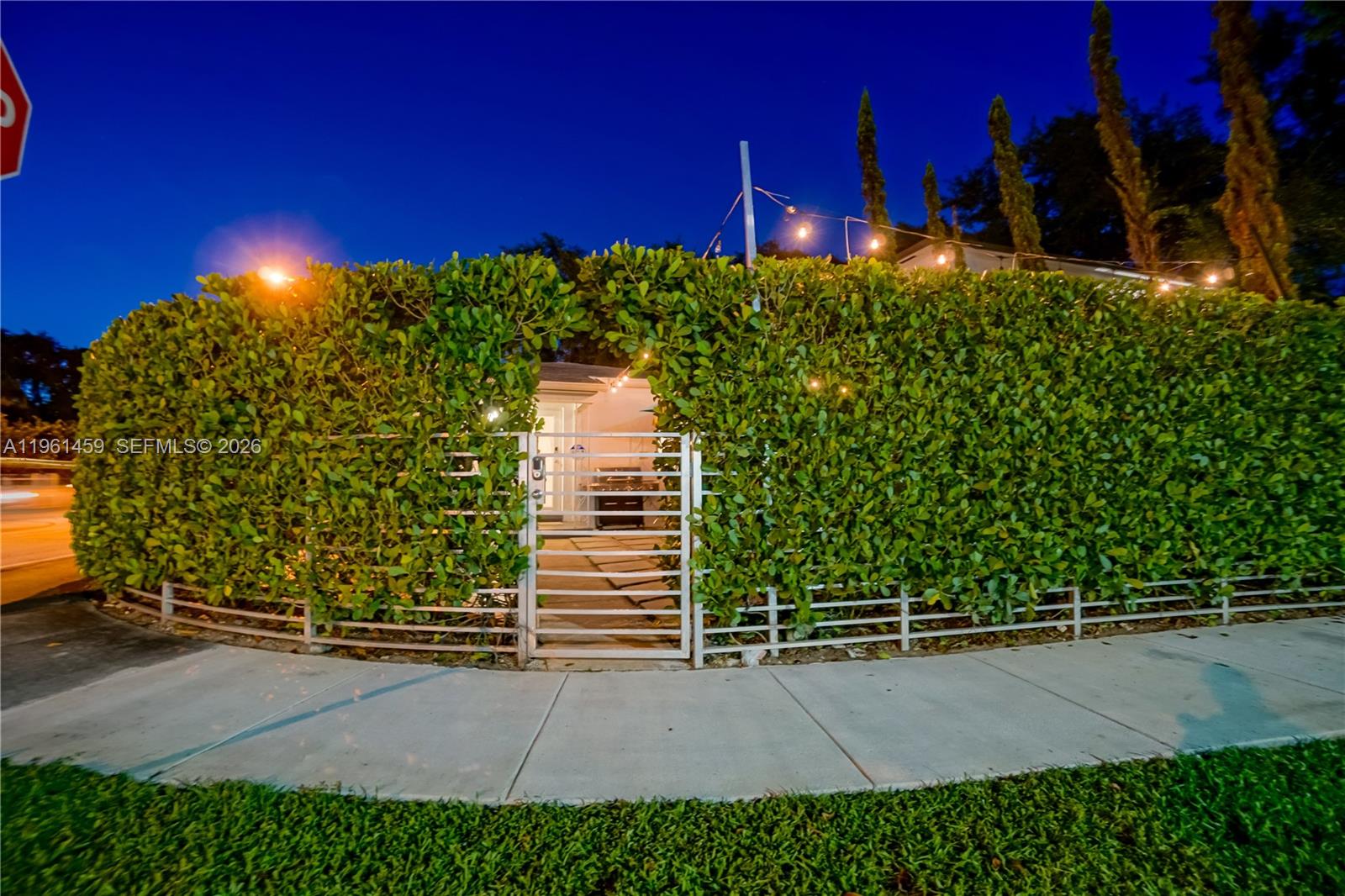   /  1300 sq. ft. $ 2026-02-08 0 Photo