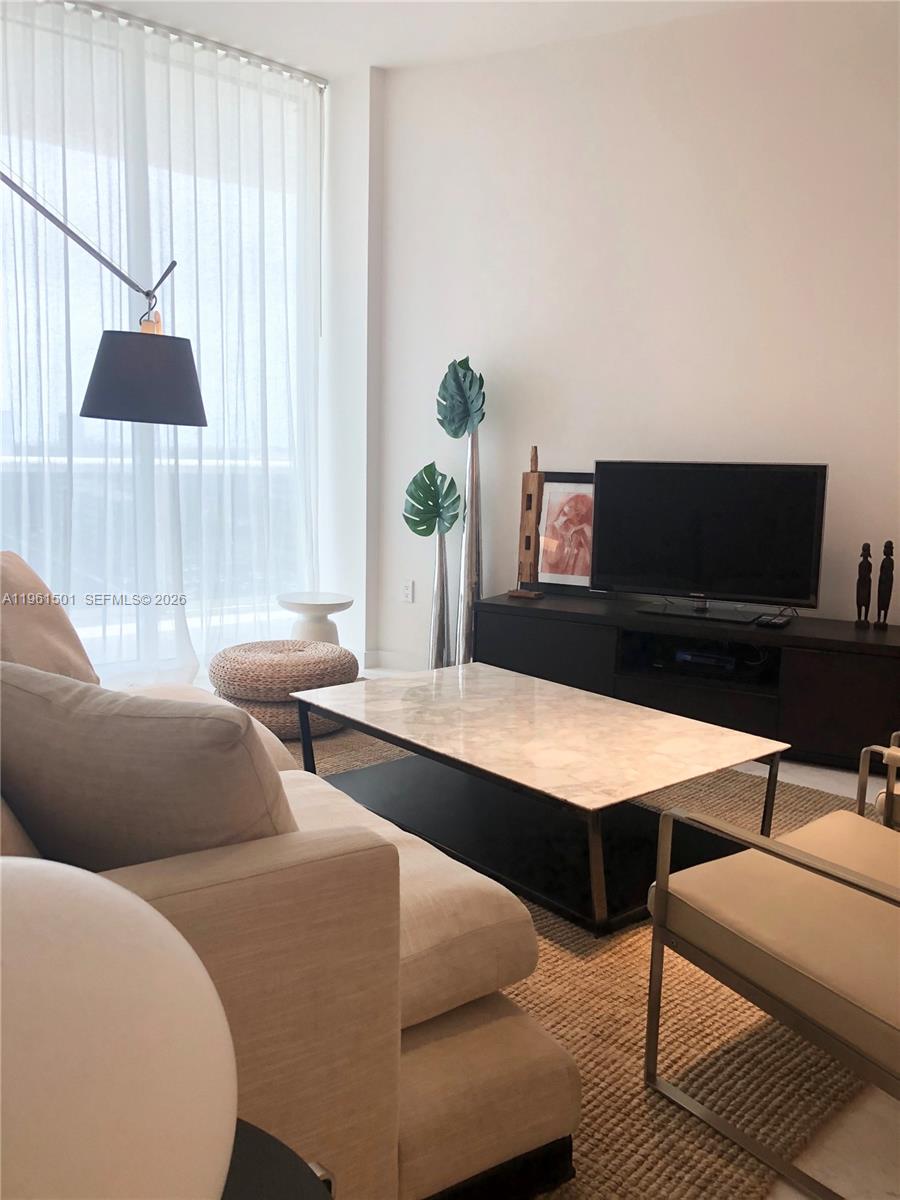 See details 805 2 / 2 1463 sq. ft. $ 2026-02-08 0 Photo