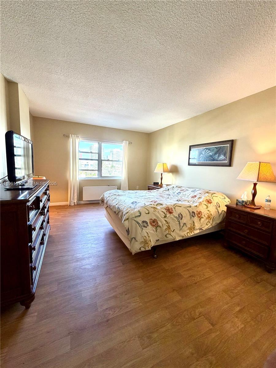 Photo of 400 Kings Point Dr #524, Sunny Isles Beach, Florida, 33160 -