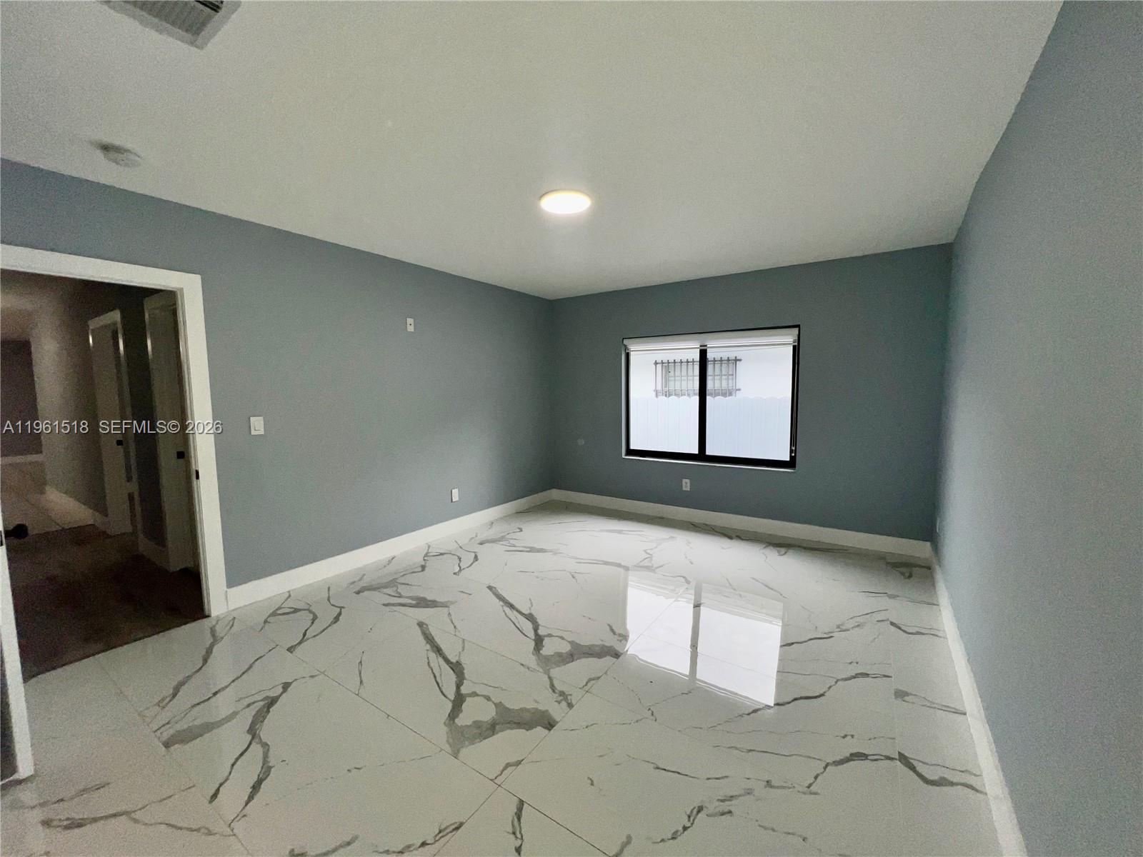   /  2343 sq. ft. $ 2026-02-08 0 Photo