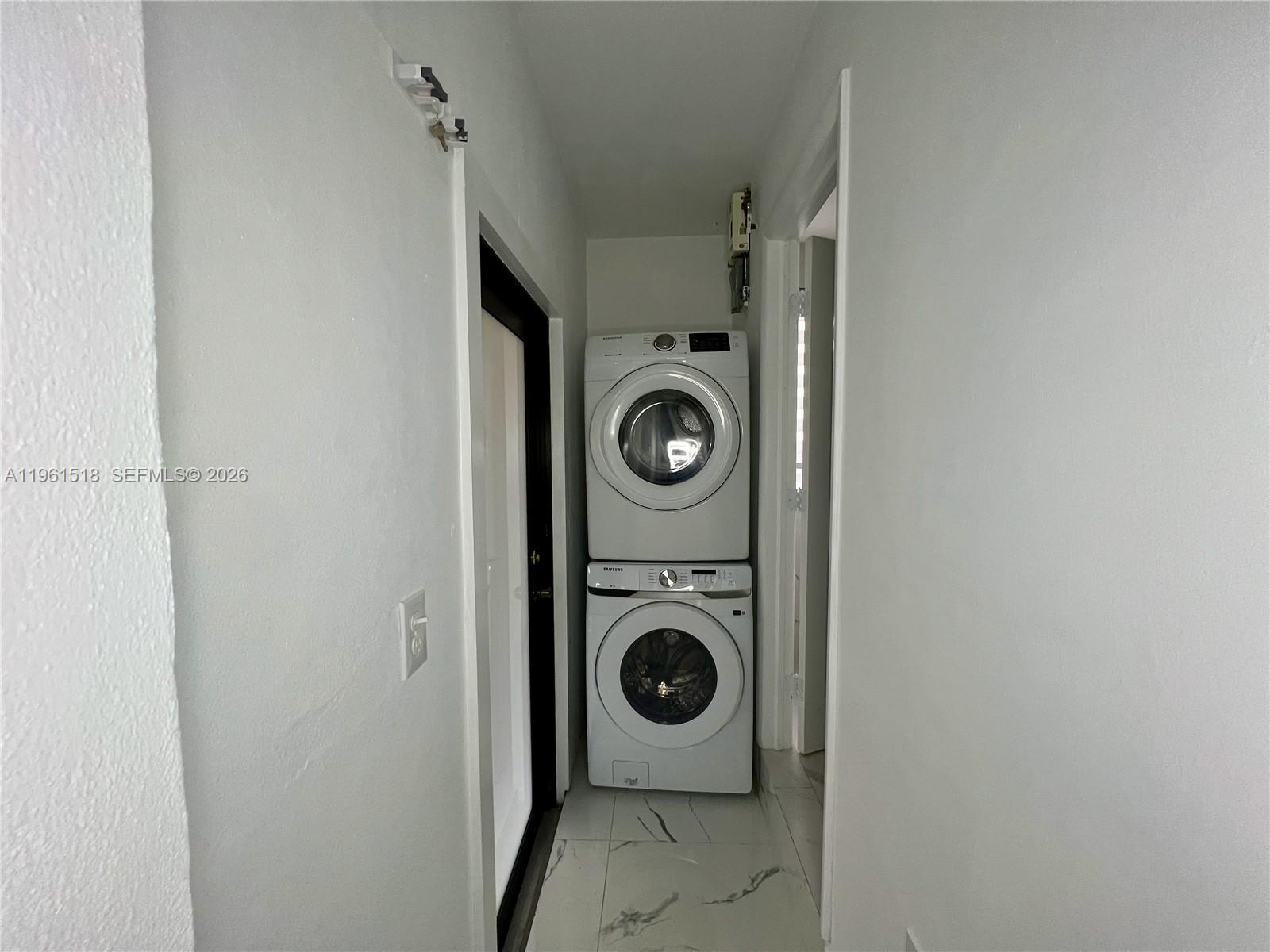   /  2343 sq. ft. $ 2026-02-08 0 Photo