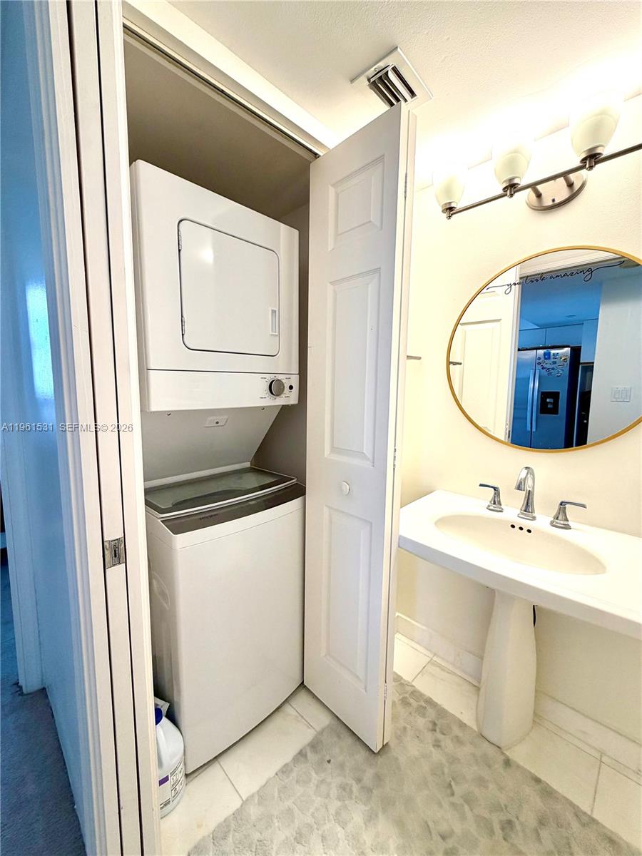 Photo of 3530 Mystic Pointe Dr  #2605, Aventura, Florida, 33180 - 