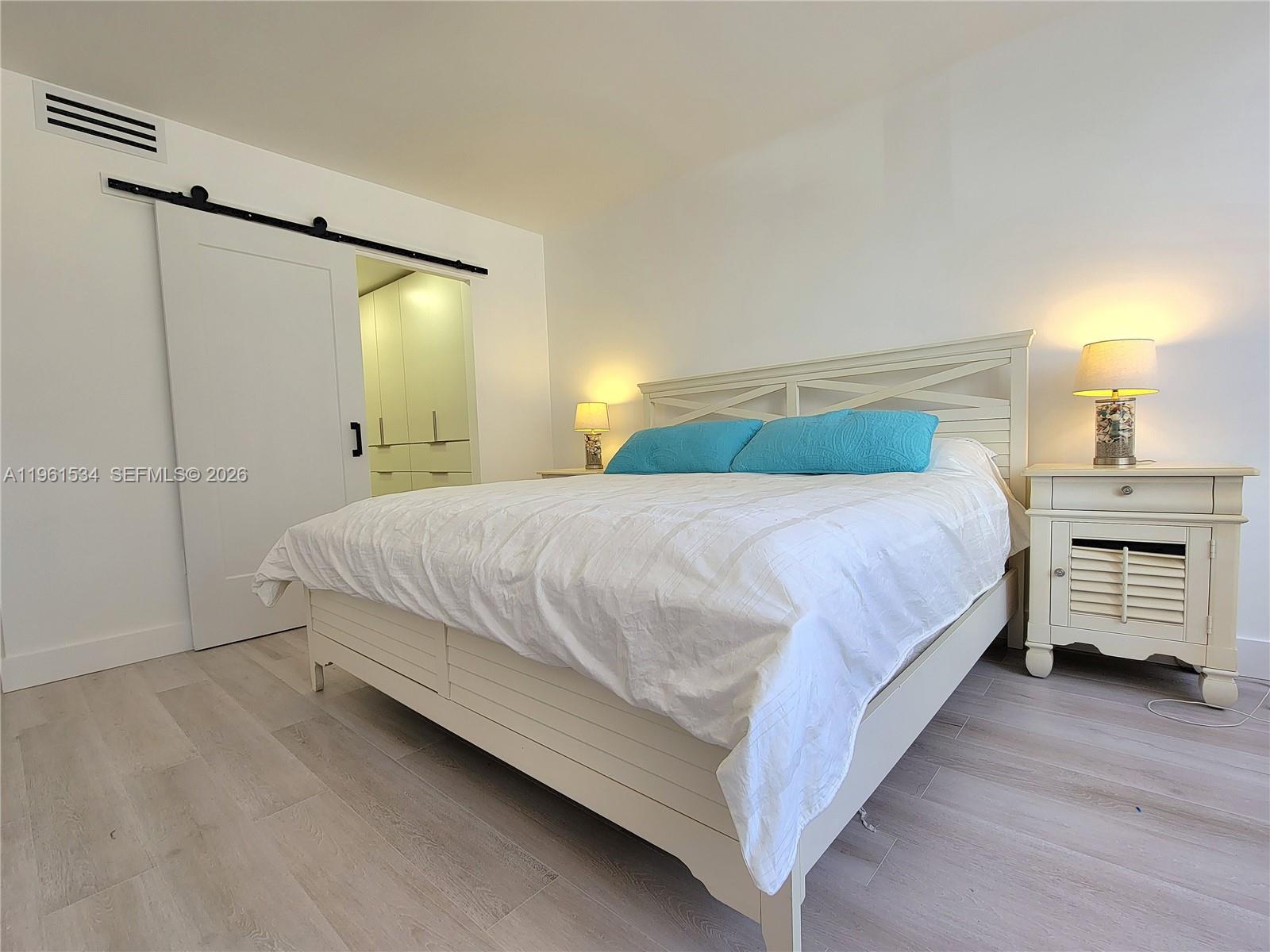 Photo of 3505 Ocean Dr  #218, Hollywood, Florida, 33019 - 