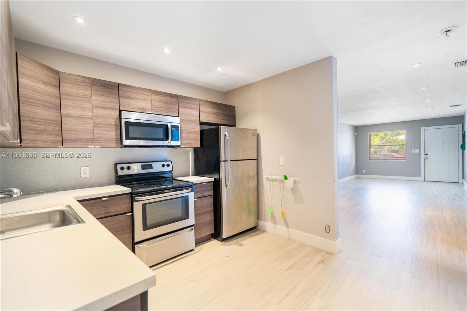   /  2064 sq. ft. $ 2026-02-09 0 Photo