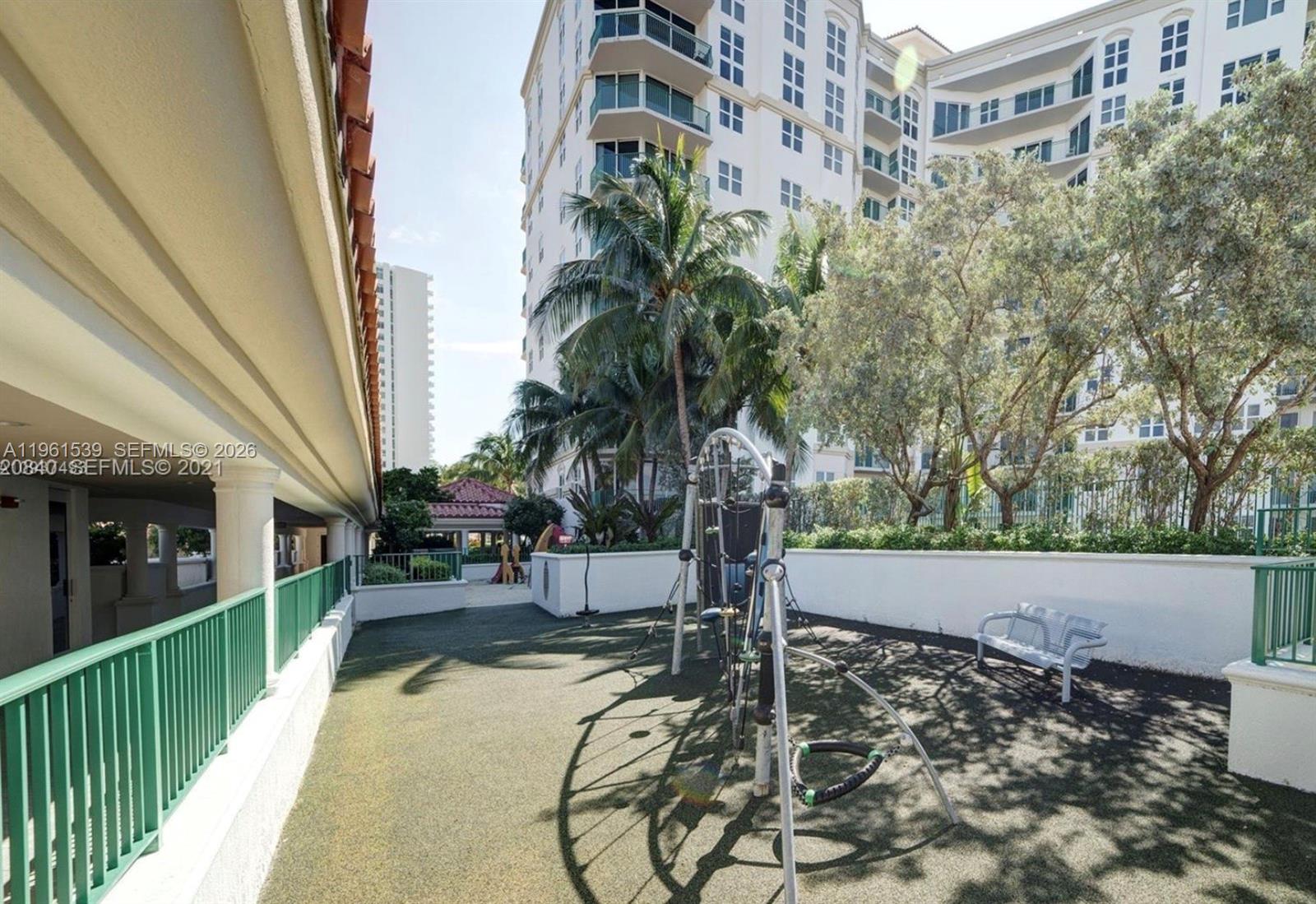 Photo of 19900 Country Club Dr  #TS20, Aventura, Florida, 33180 - 