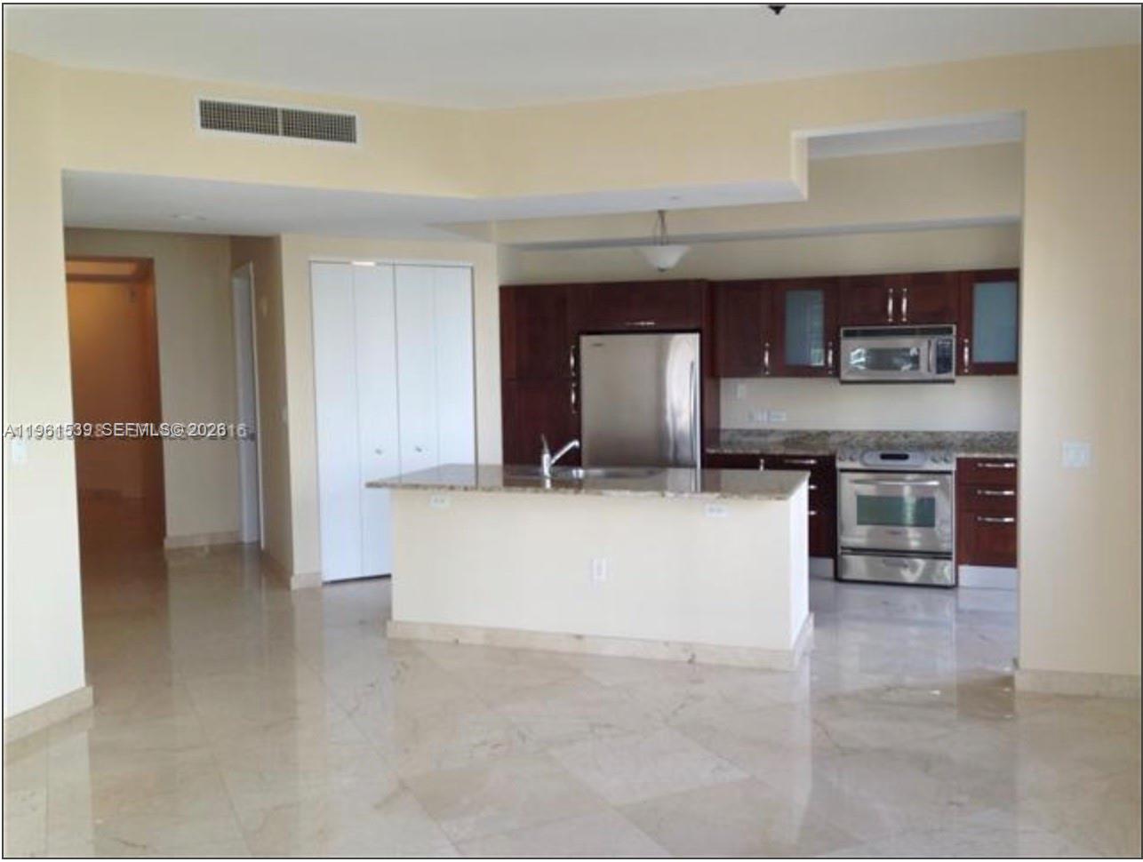 Photo of 19900 Country Club Dr  #TS20, Aventura, Florida, 33180 - 