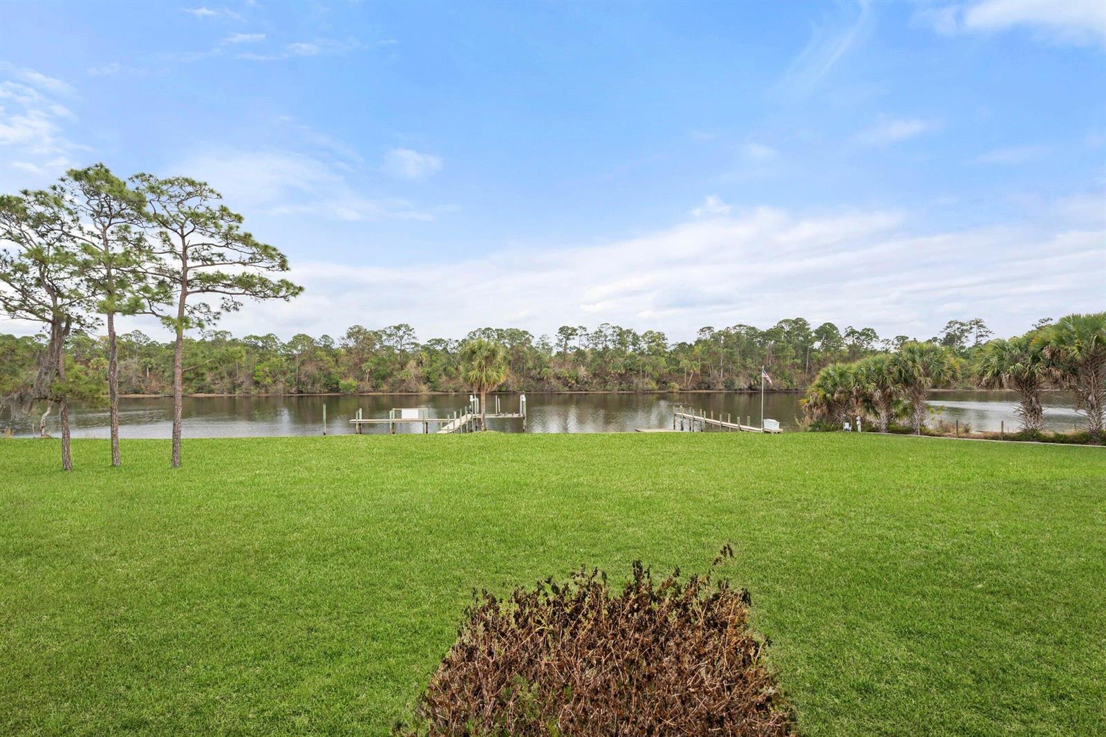   / 0  sq. ft. $ 2026-05-20 0 foto
