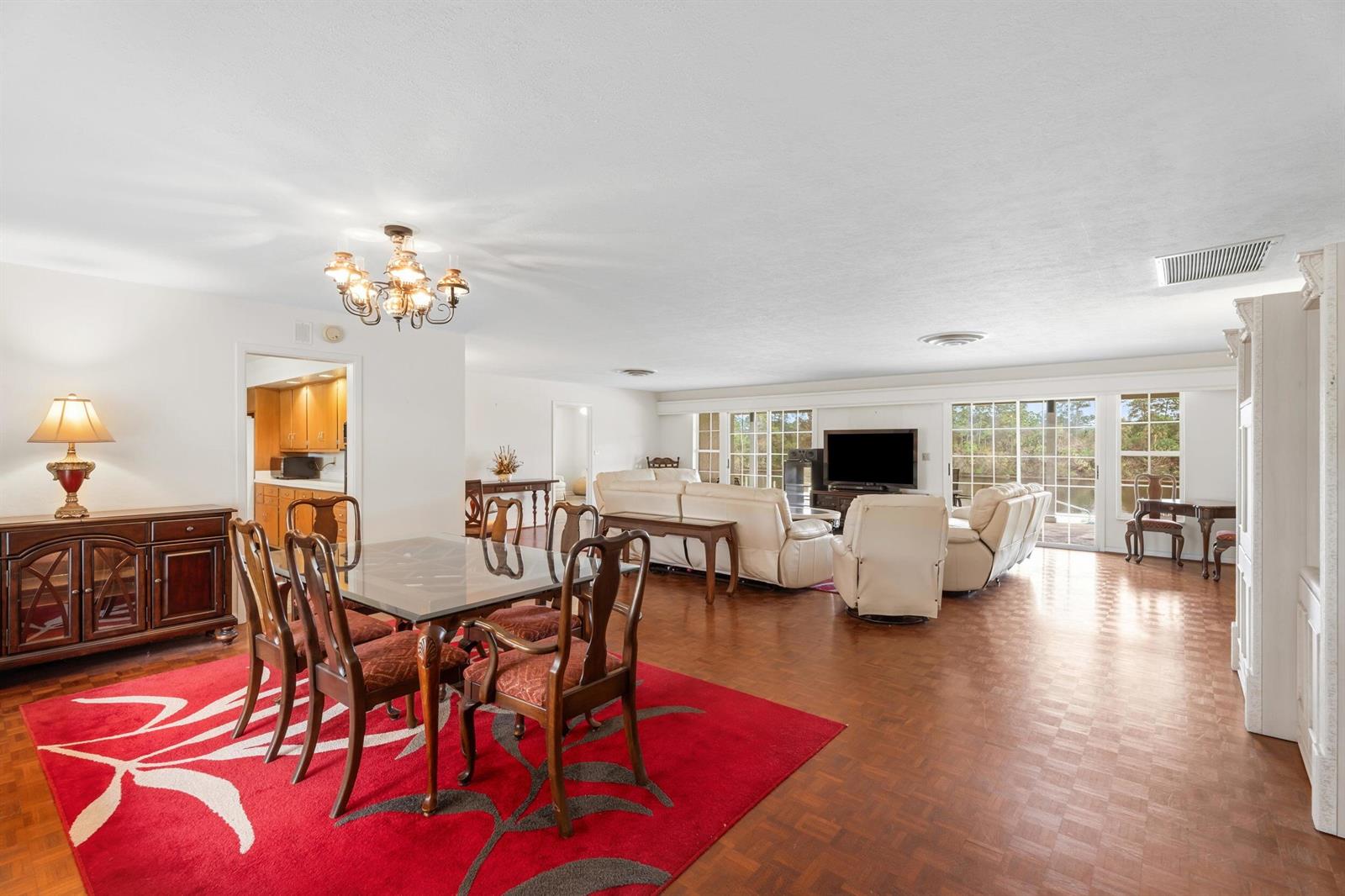   / 0  sq. ft. $ 2026-05-20 0 foto