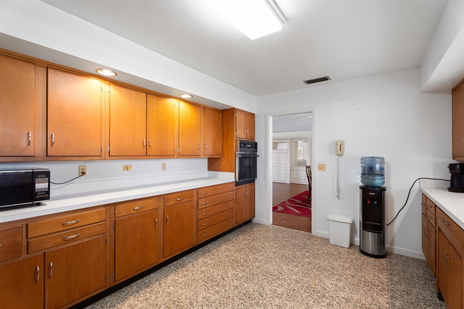   / 0  sq. ft. $ 2026-05-20 0 foto
