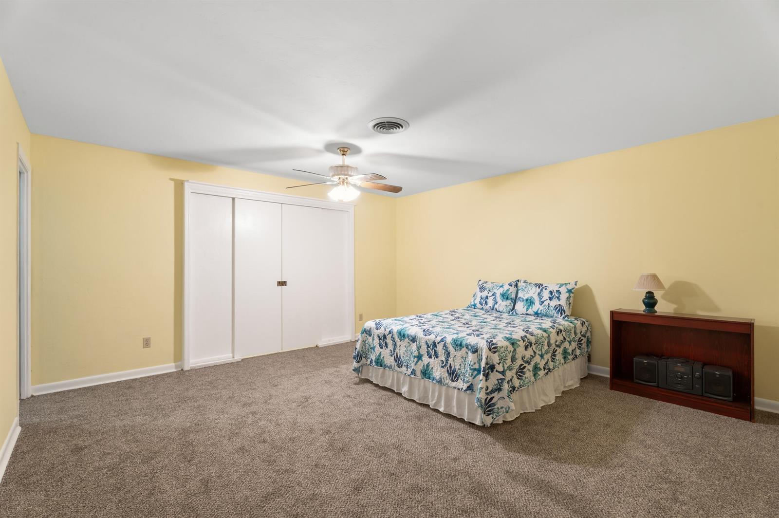   / 0  sq. ft. $ 2026-05-20 0 foto