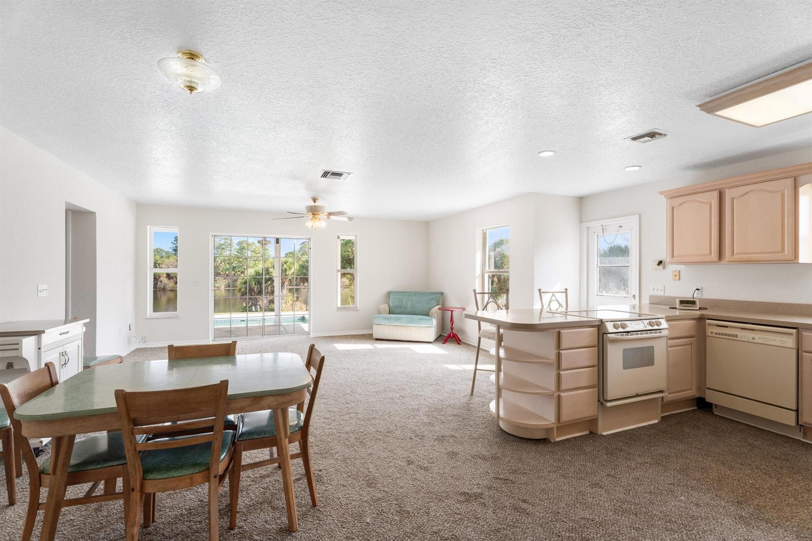   / 0  sq. ft. $ 2026-05-20 0 foto