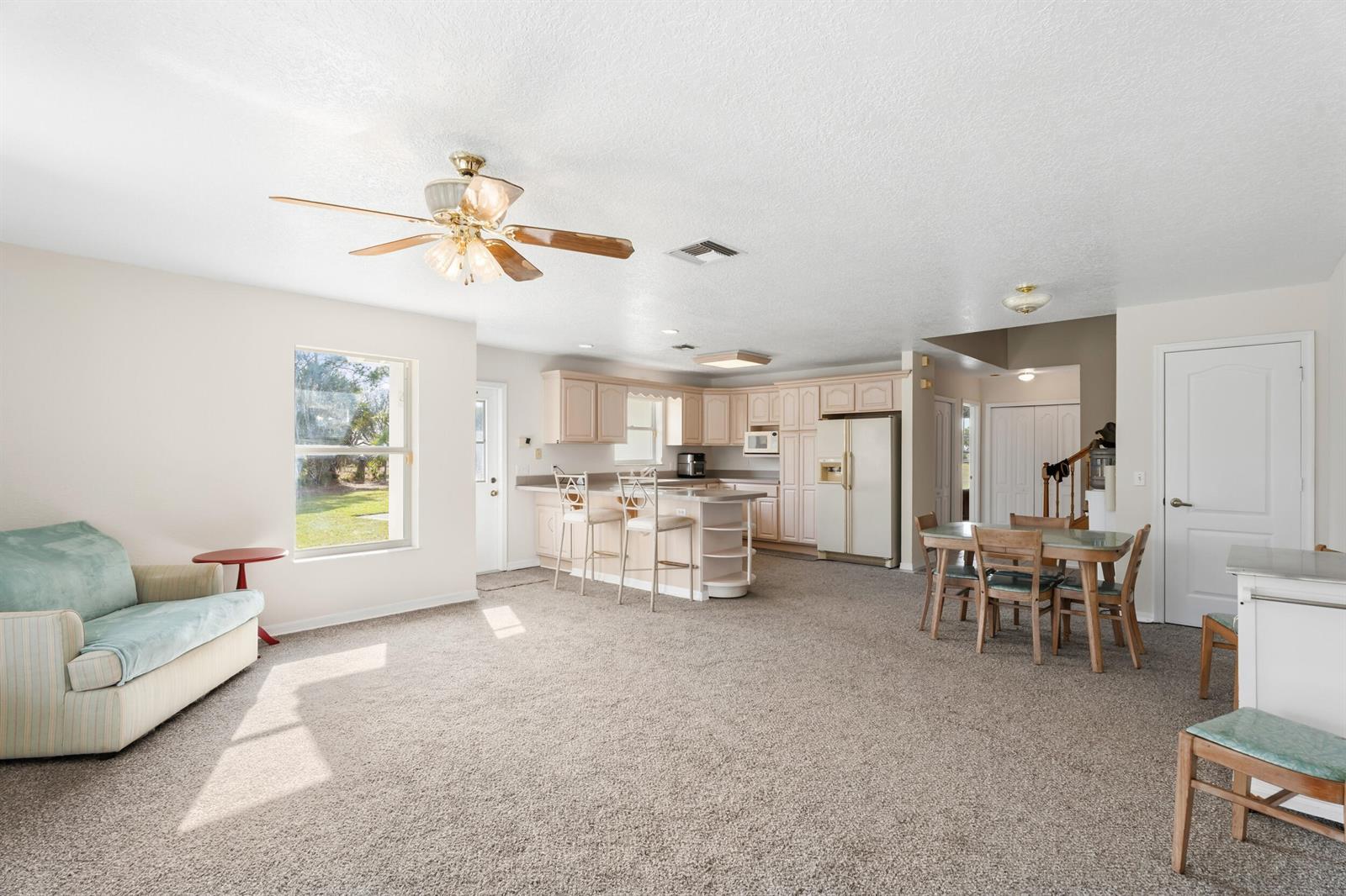   / 0  sq. ft. $ 2026-05-20 0 foto
