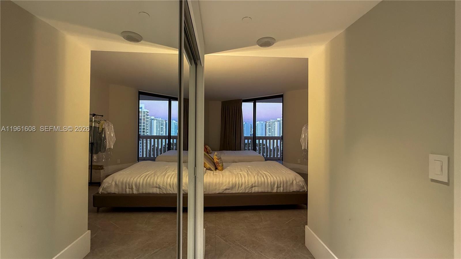 2404 3 / 3 2560 sq. ft. $ 2026-02-09 0 Photo