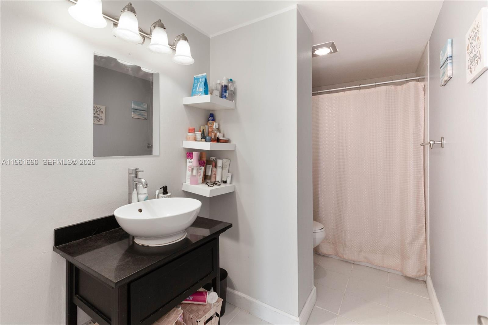 See details 901B 2 / 2 1132 sq. ft. $ 2026-02-09 0 Photo