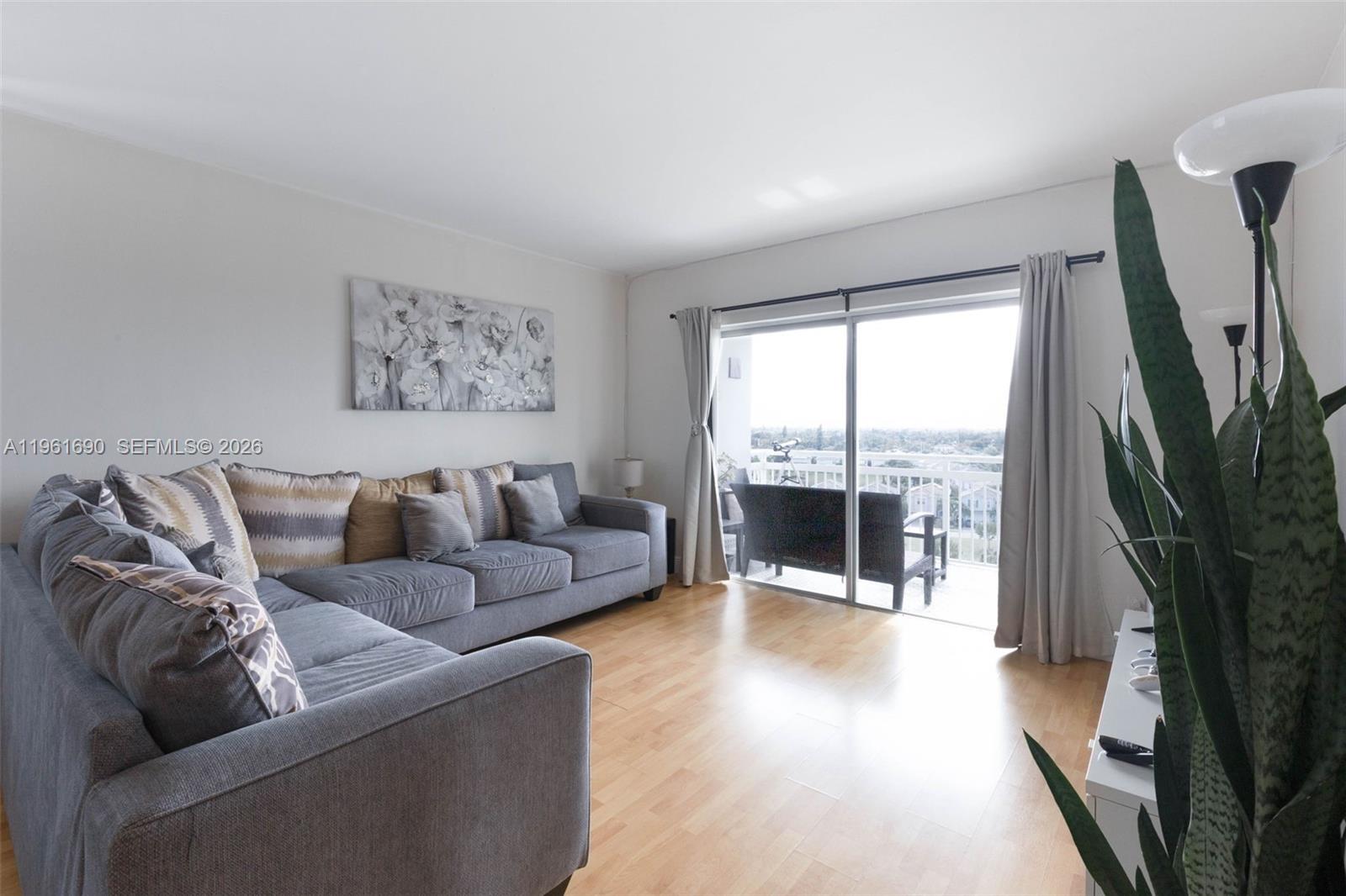 See details 901B 2 / 2 1132 sq. ft. $ 2026-02-09 0 Photo