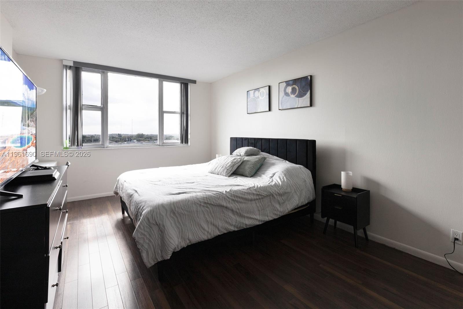 See details 901B 2 / 2 1132 sq. ft. $ 2026-02-09 0 Photo