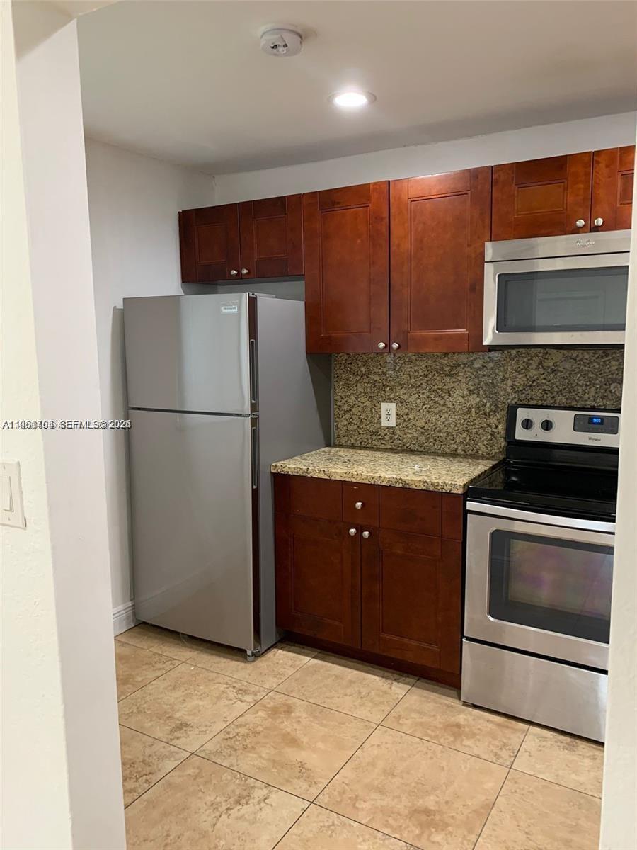   /  4041 sq. ft. $ 2026-02-09 0 Photo